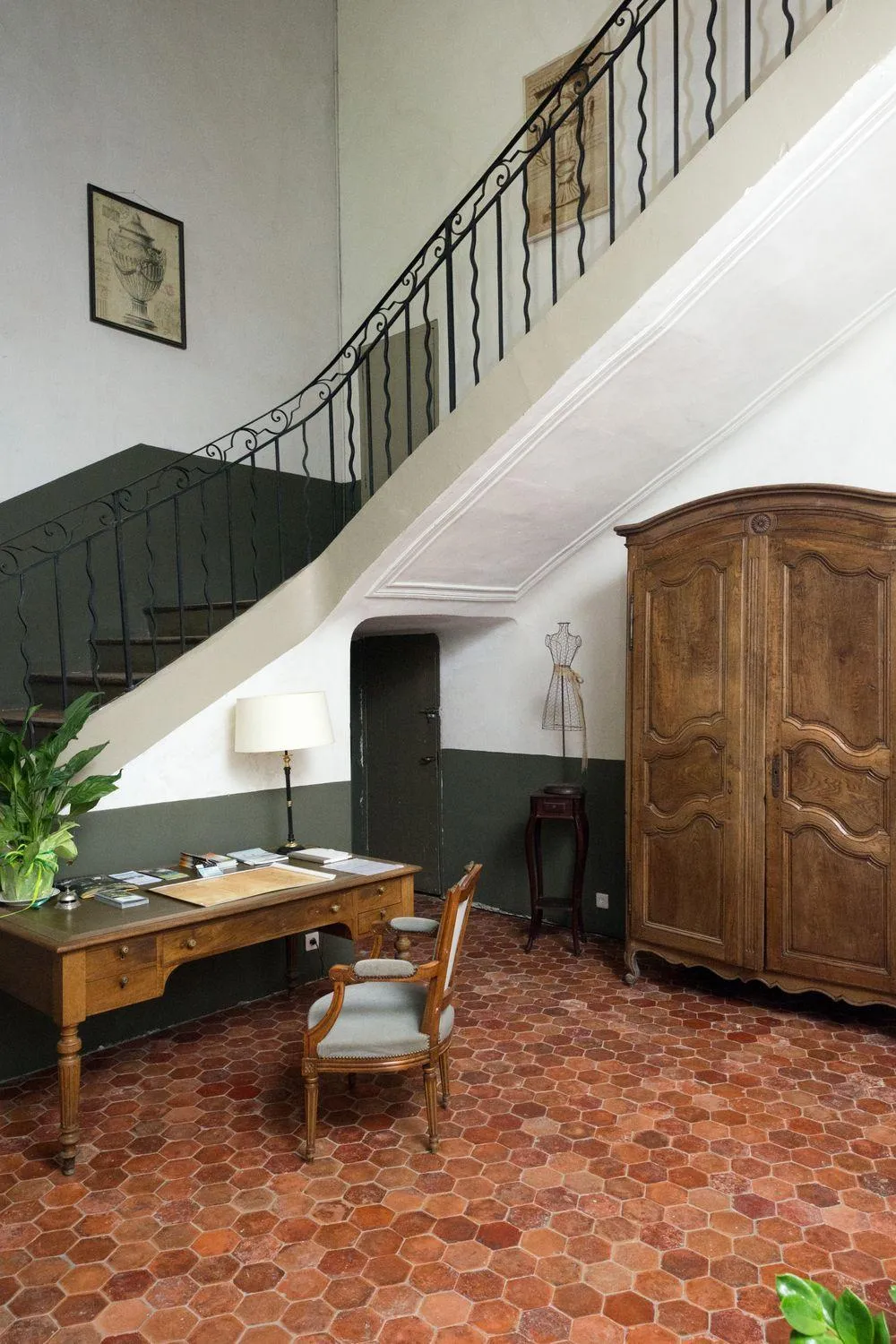Facade/entrance in B&B Maison d'Hôtes - Château de Jouques