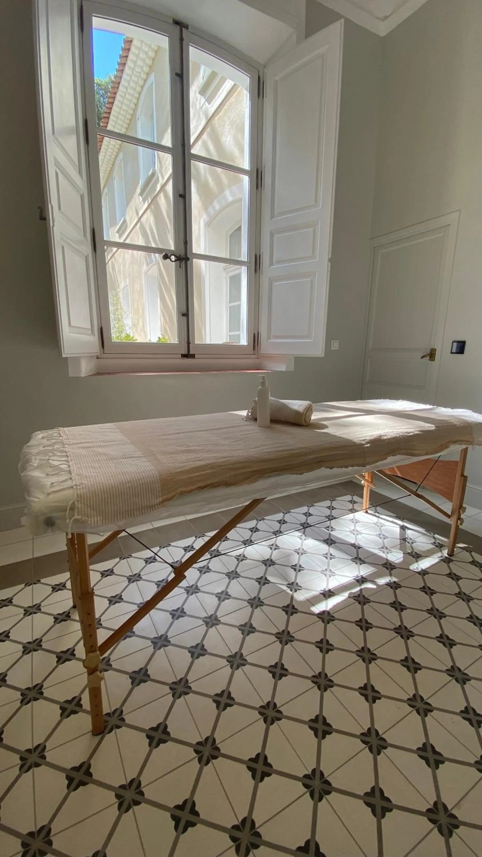 Massage in B&B Maison d'Hôtes - Château de Jouques