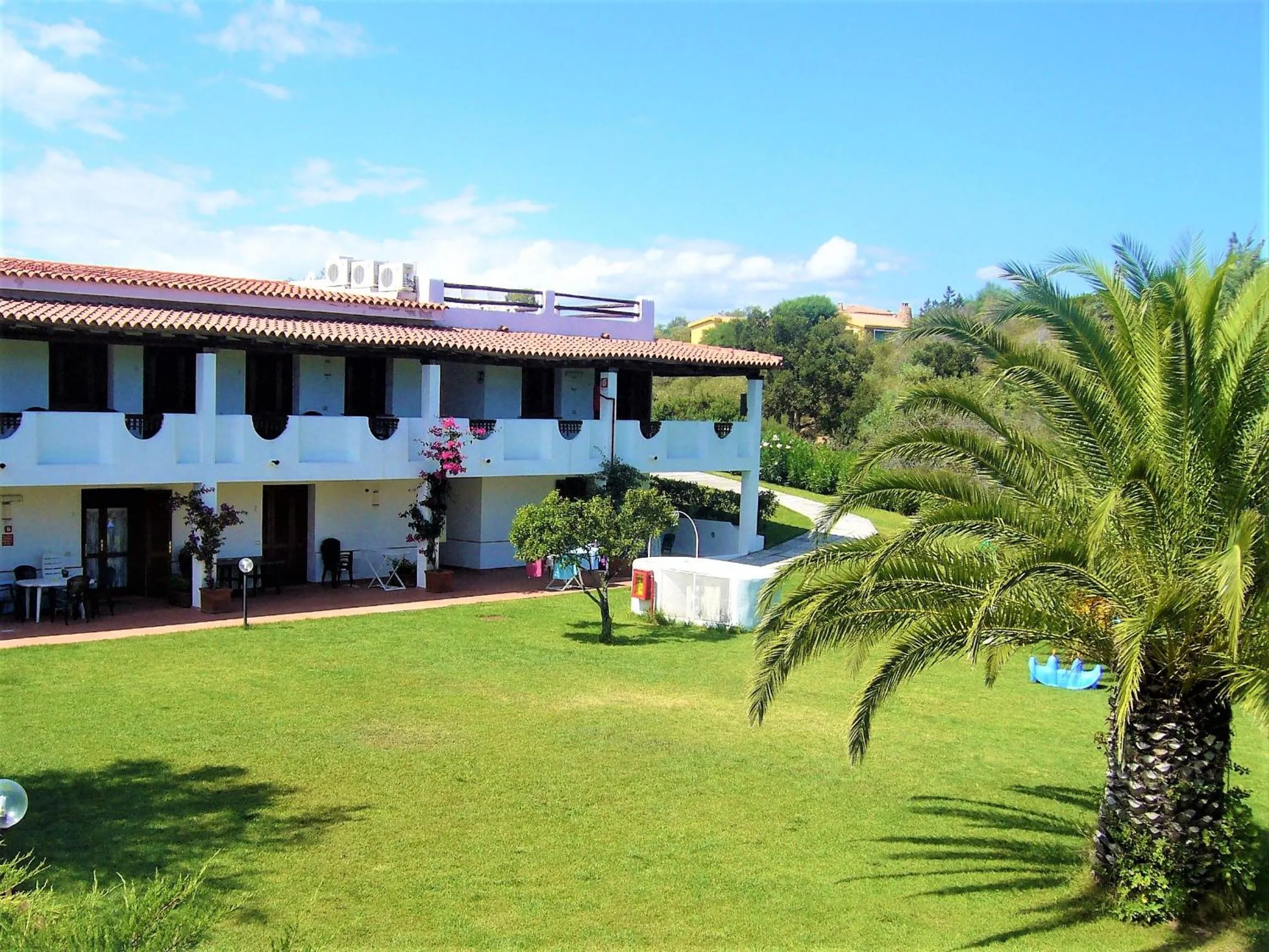 Garden in White Sand Residence