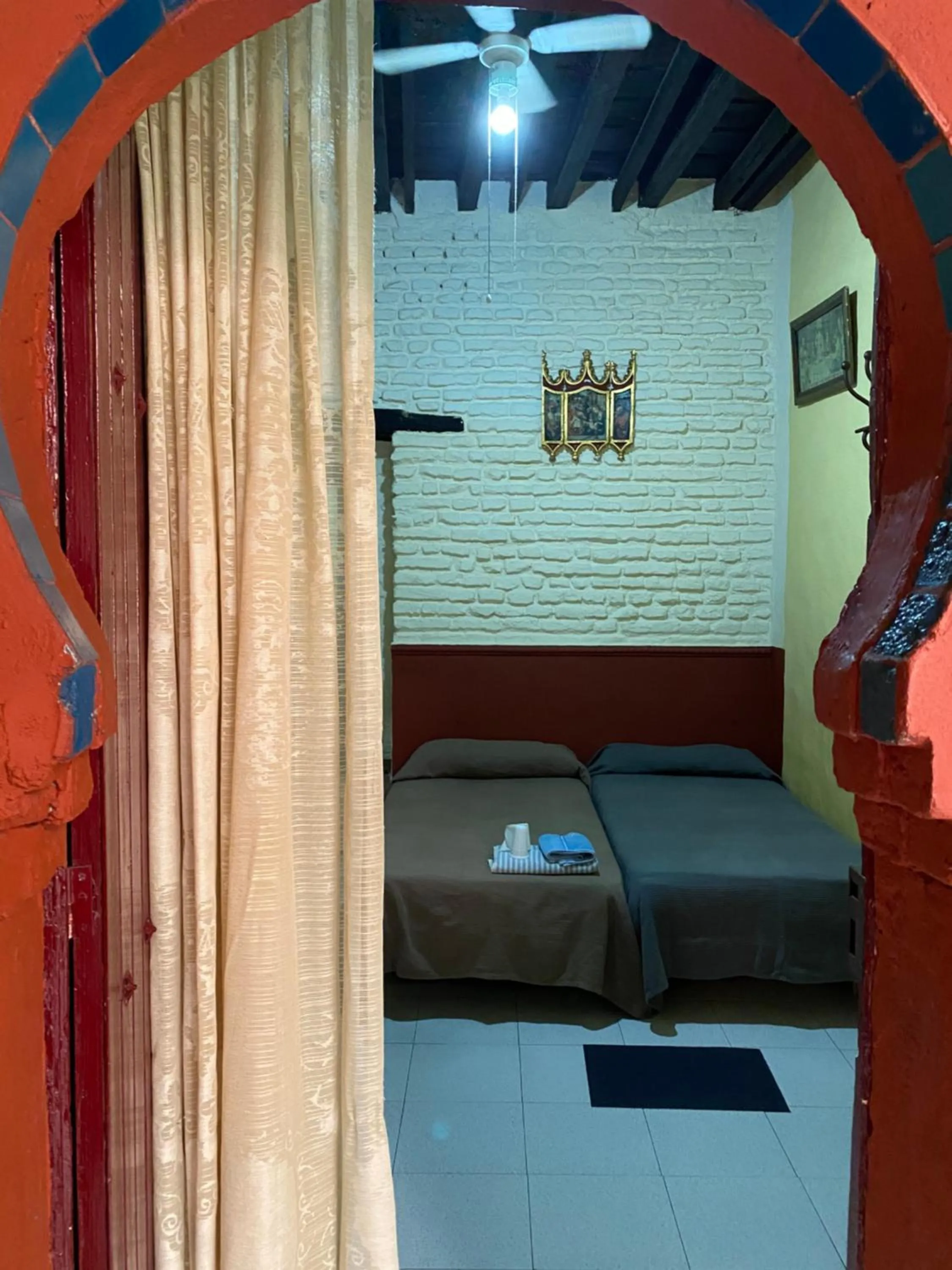 PENSION VERGARA , Sevilla