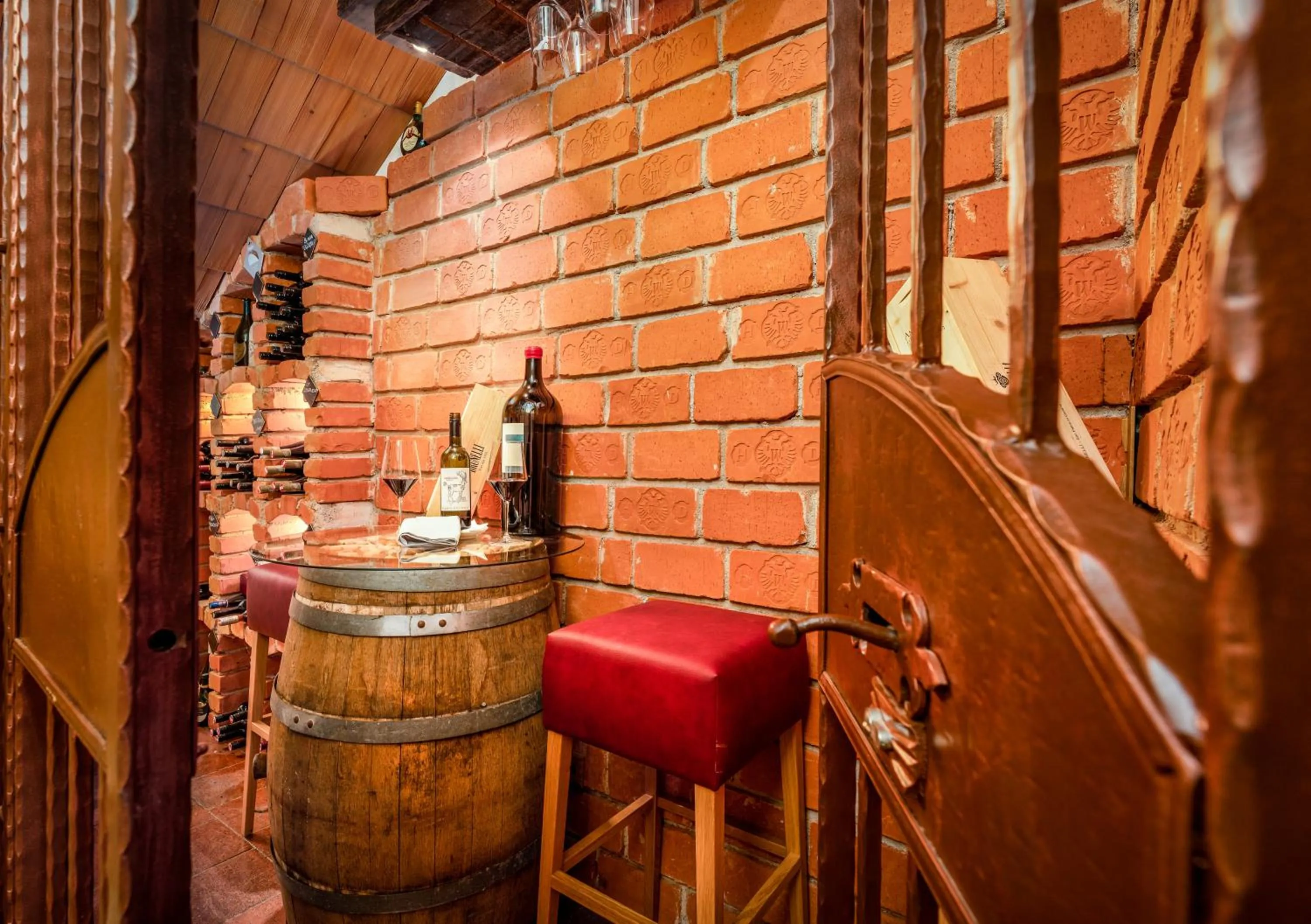 Alcoholic drinks in Alpen Wohlfühlhotel Dörflwirt