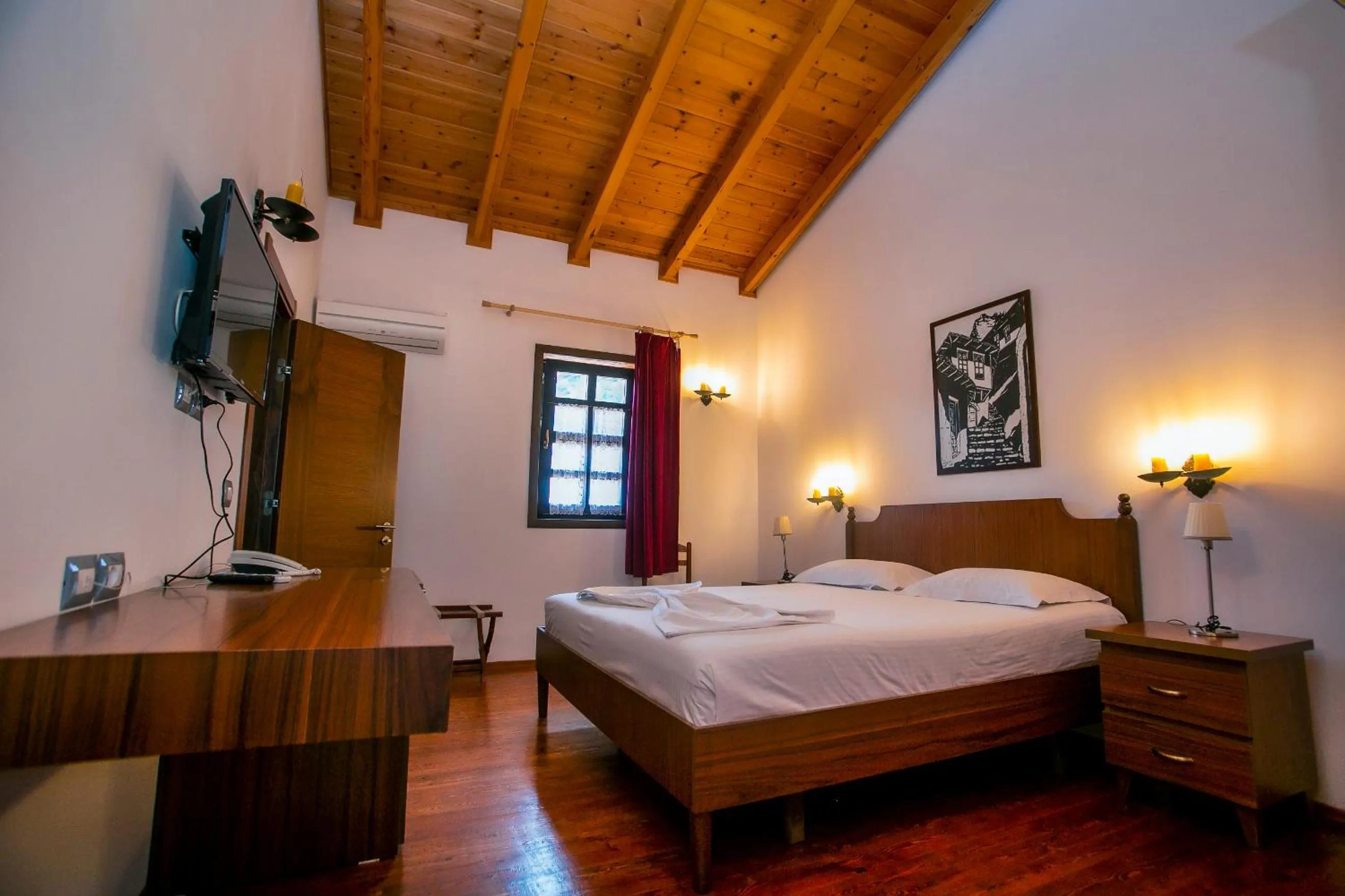 Bedroom, Bed in Hotel Onufri