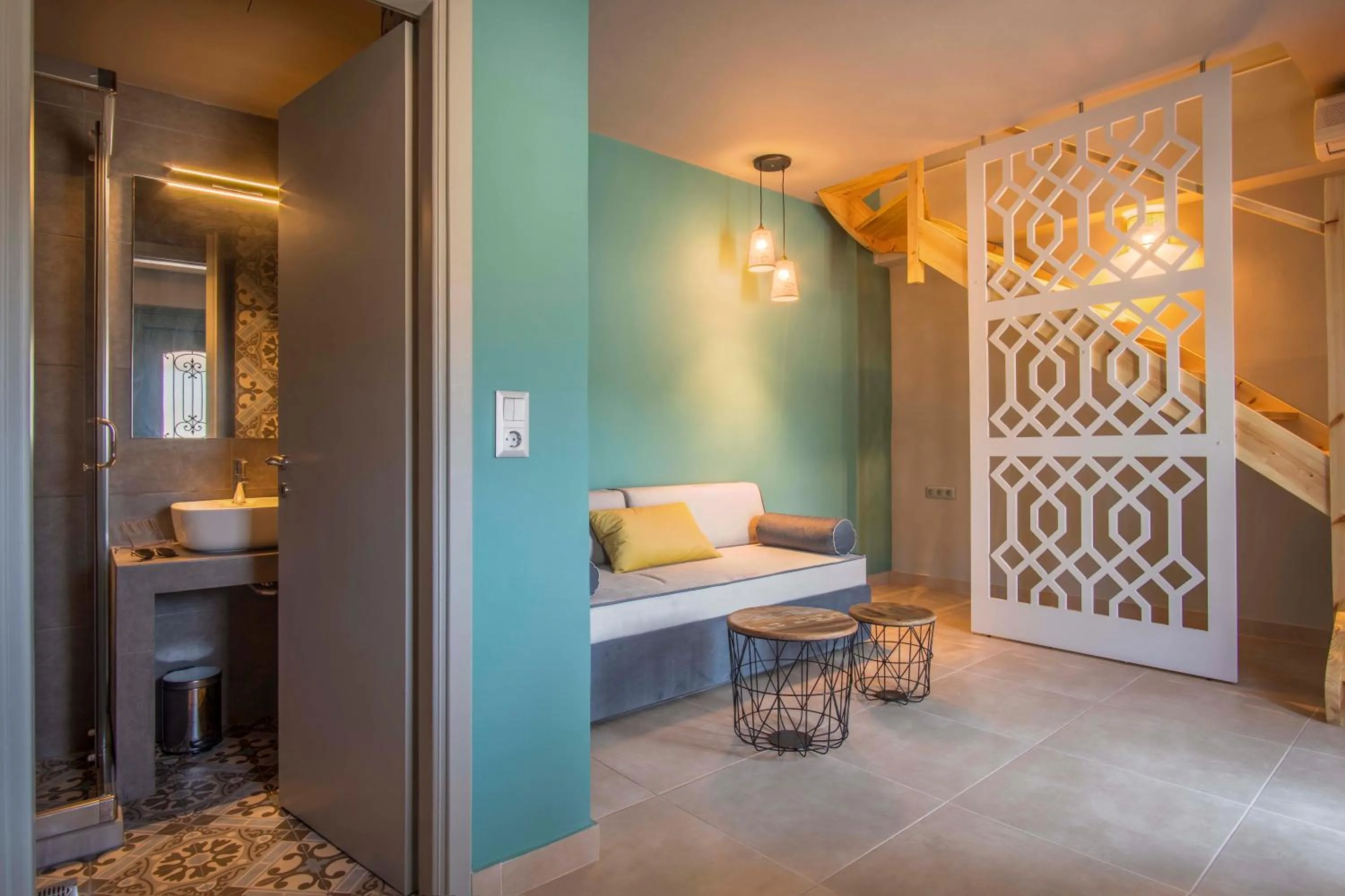 Living room, Bed in Armeno Resort