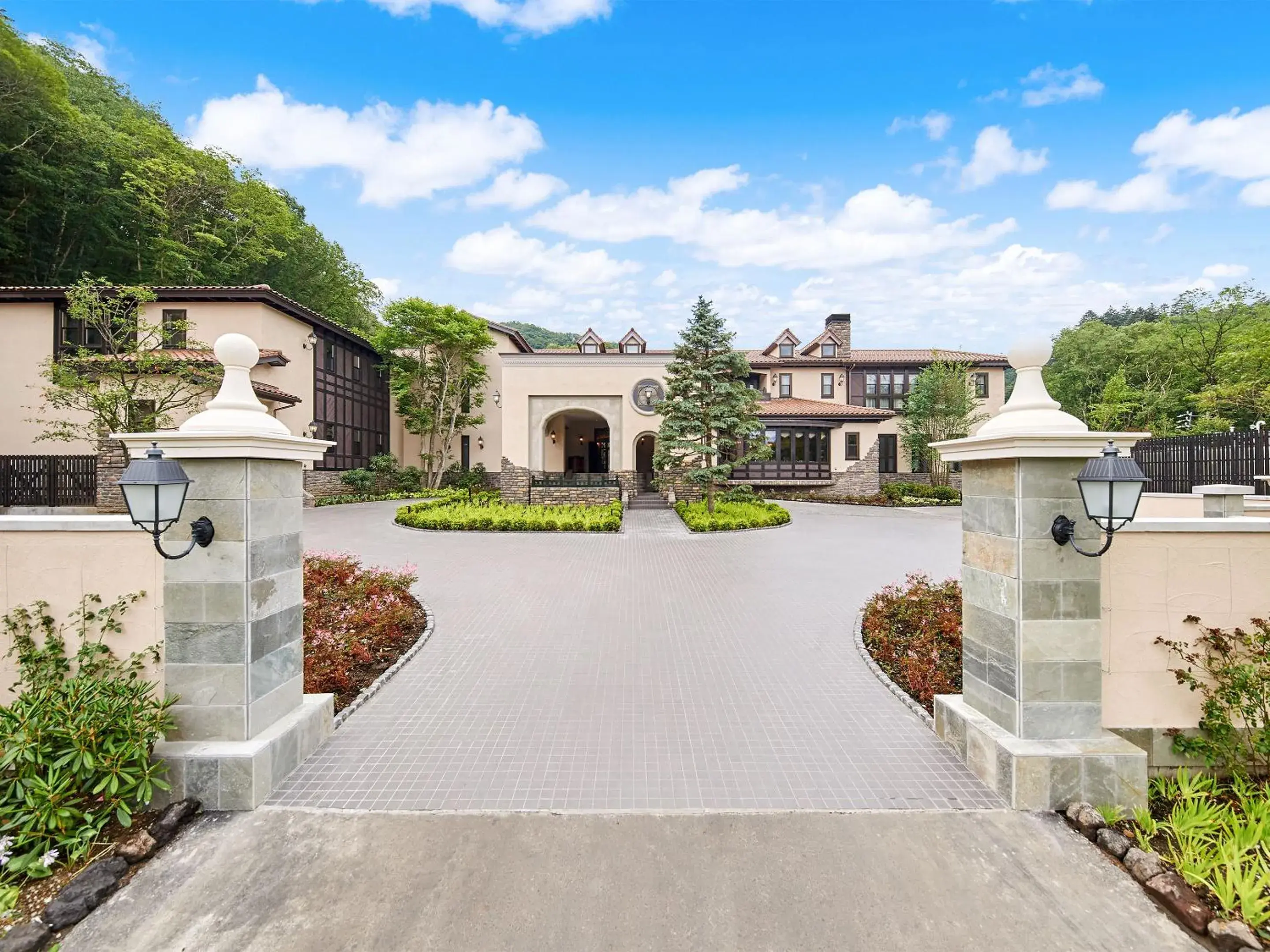 Le Grand Karuizawa Hotel and Resort Le Grand Karuizawa Hotel and Resort