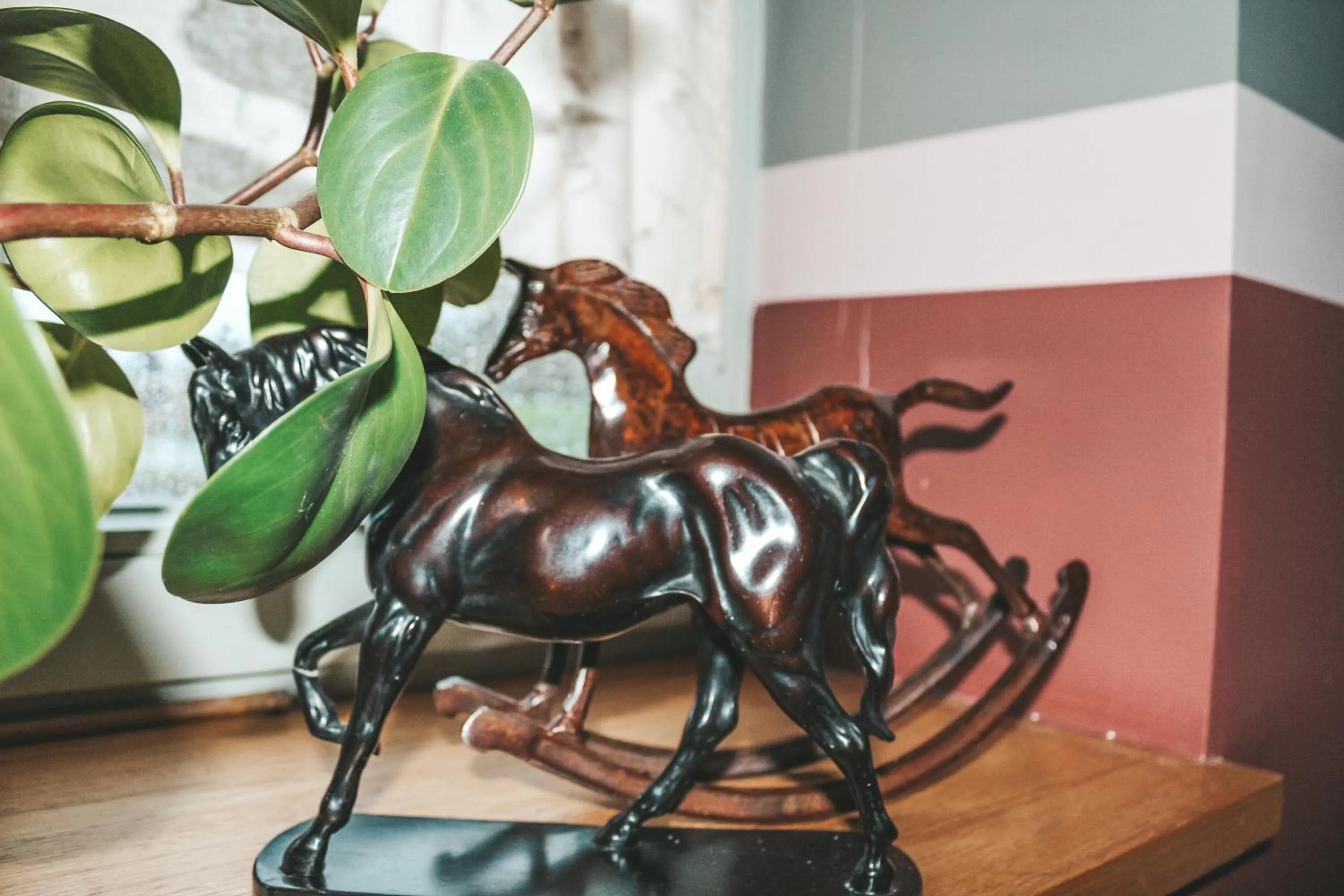 Decorative detail in Hoeve Westdijk