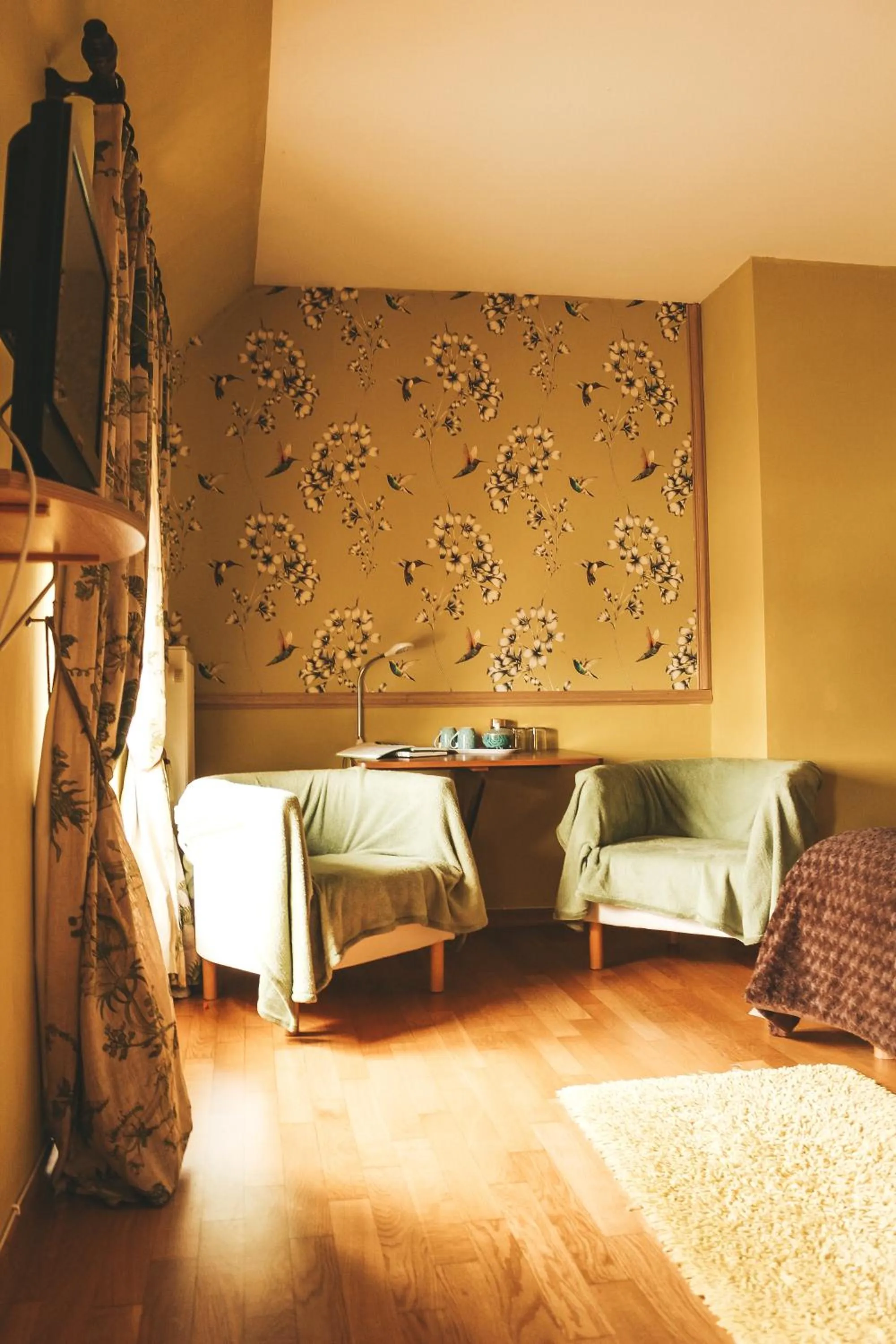 Seating area, Bed in Hoeve Westdijk