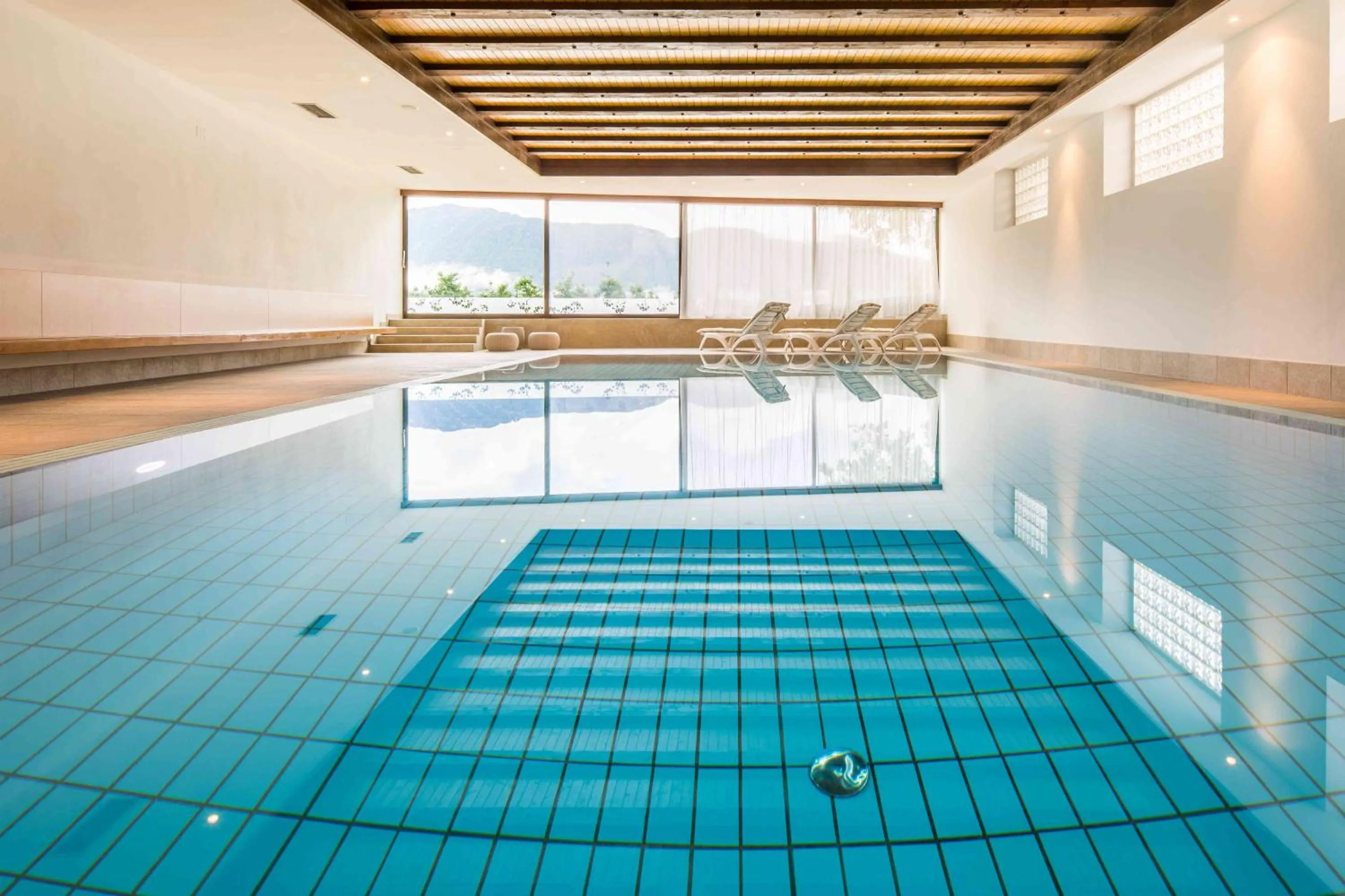 Swimming pool in Pension An Der Linde