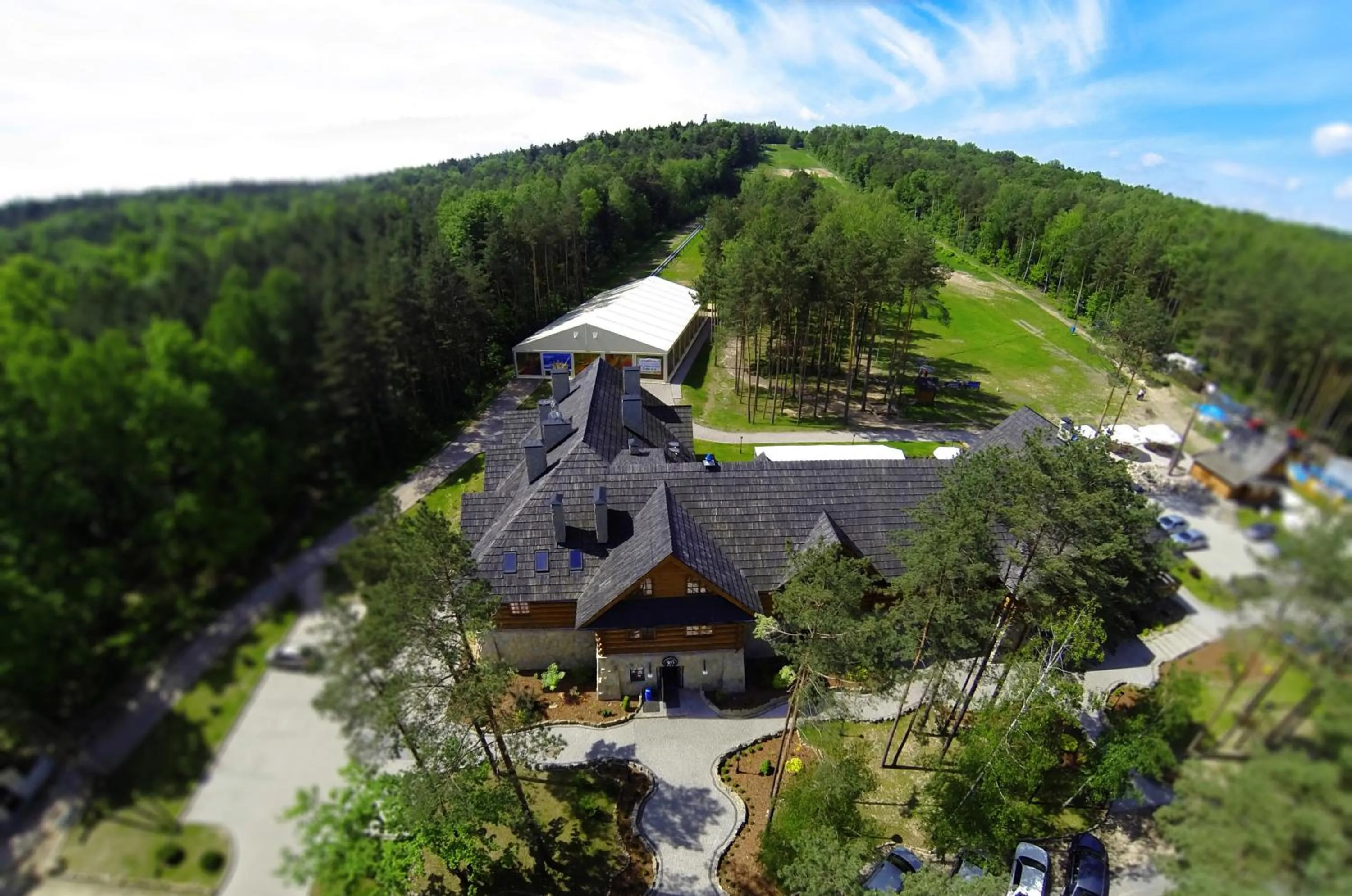 Property building in Hotel 365