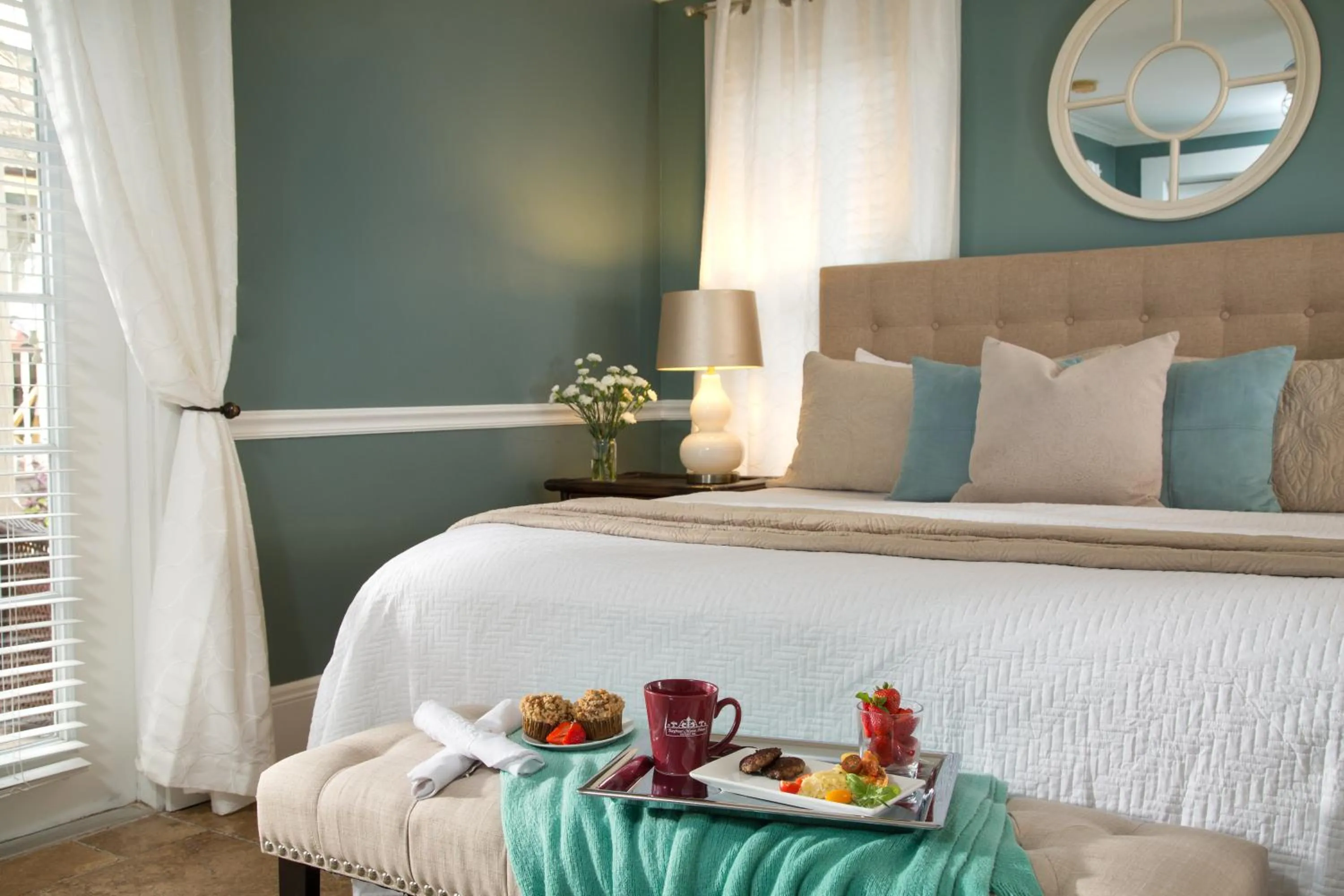 Bed in Bayfront Marin House