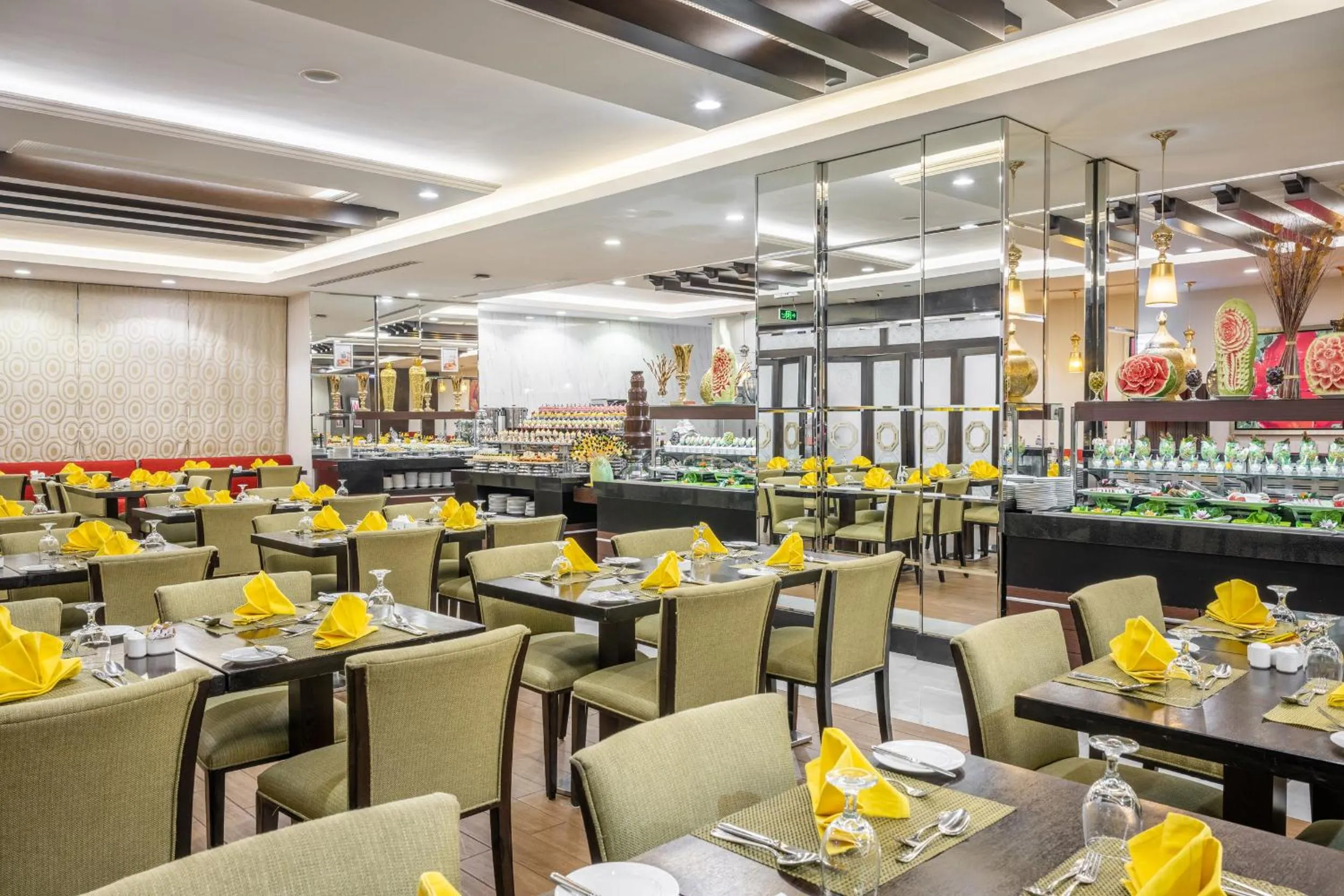Restaurant/places to eat in Al Ghufran Safwah Hotel Makkah