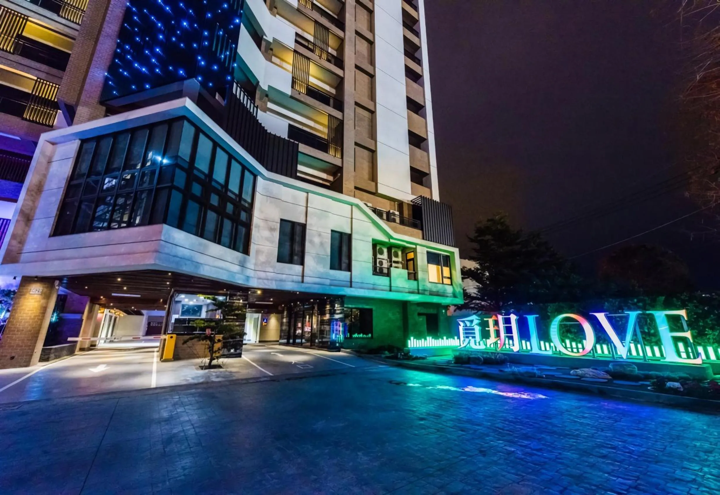 Property building in 覓玥精品時尚旅館 Mi Yue Boutique Motel