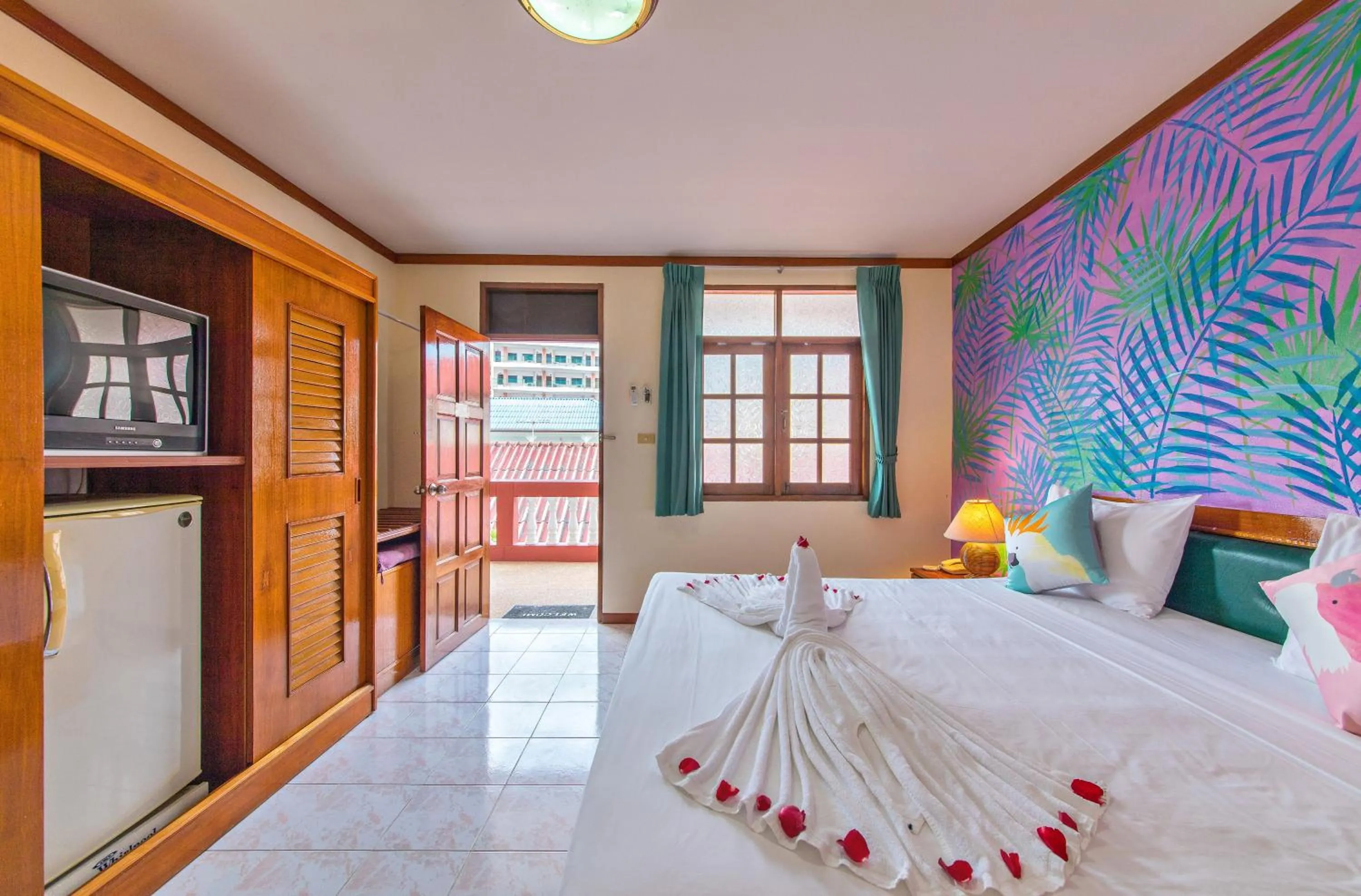 Photo of the whole room, Bed in Panda Hotel