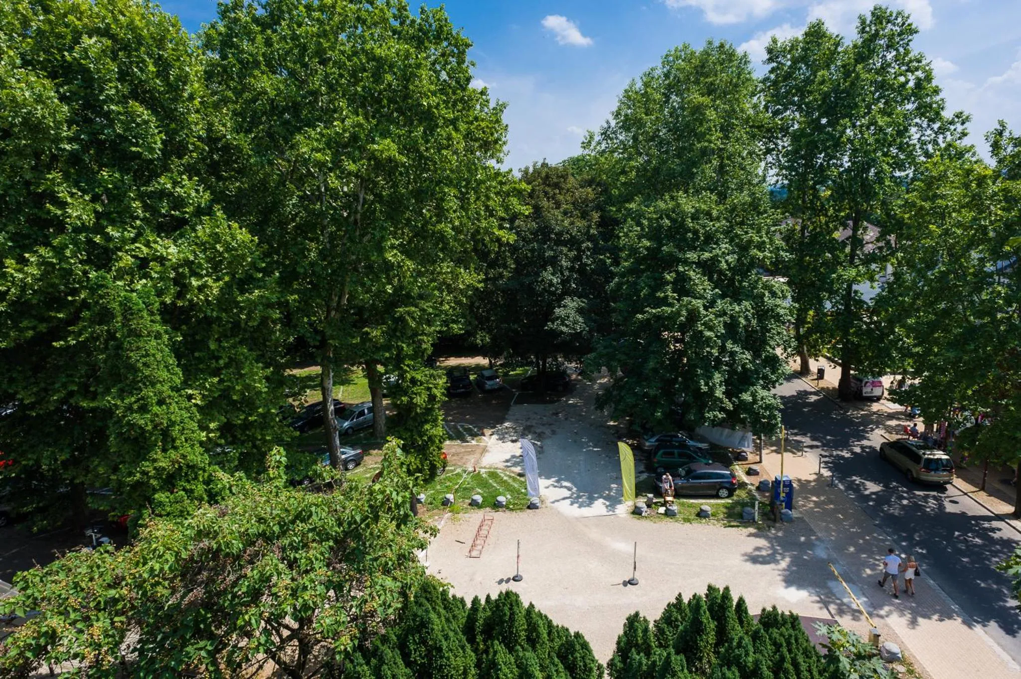 Garden view in CE Napfény Hotel