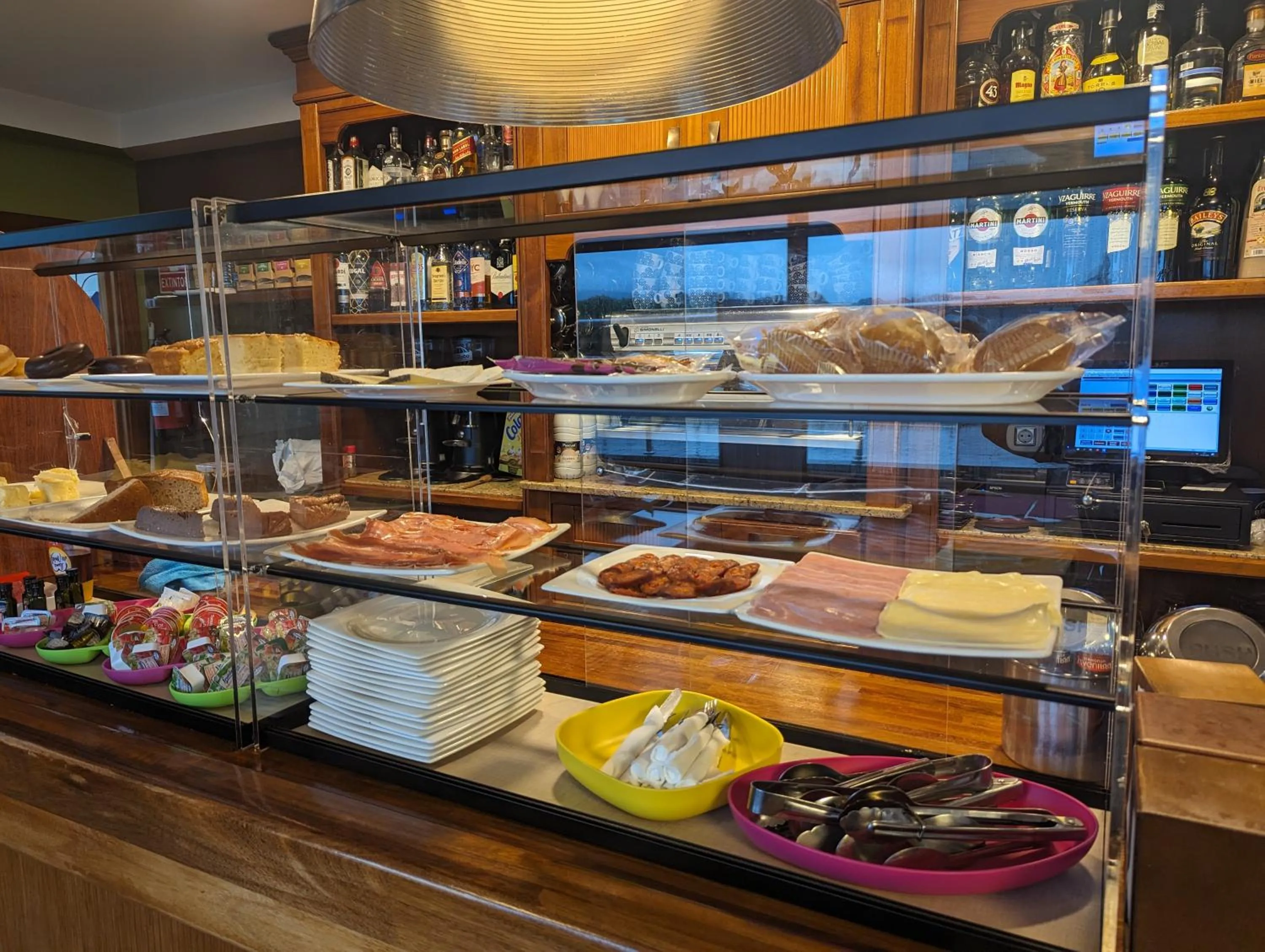 Breakfast in La Colina