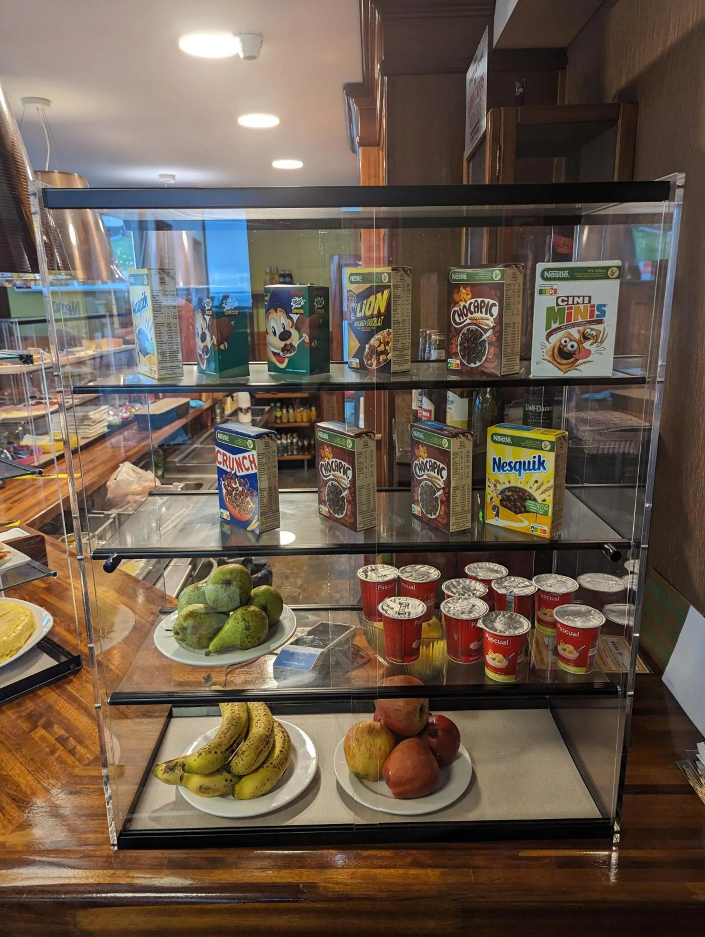 Buffet breakfast in La Colina