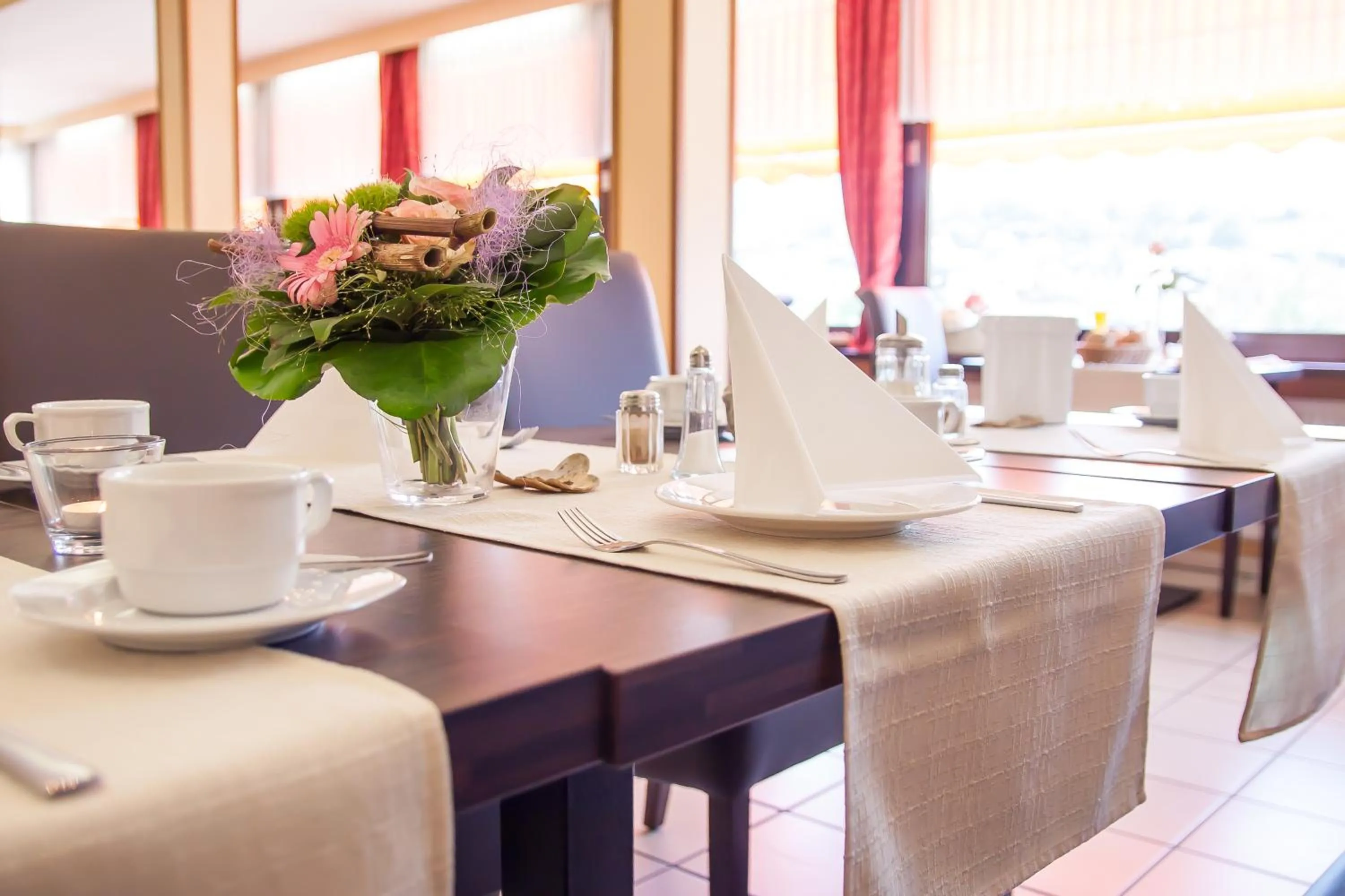 Dining area in Mayer's Weinhotel
