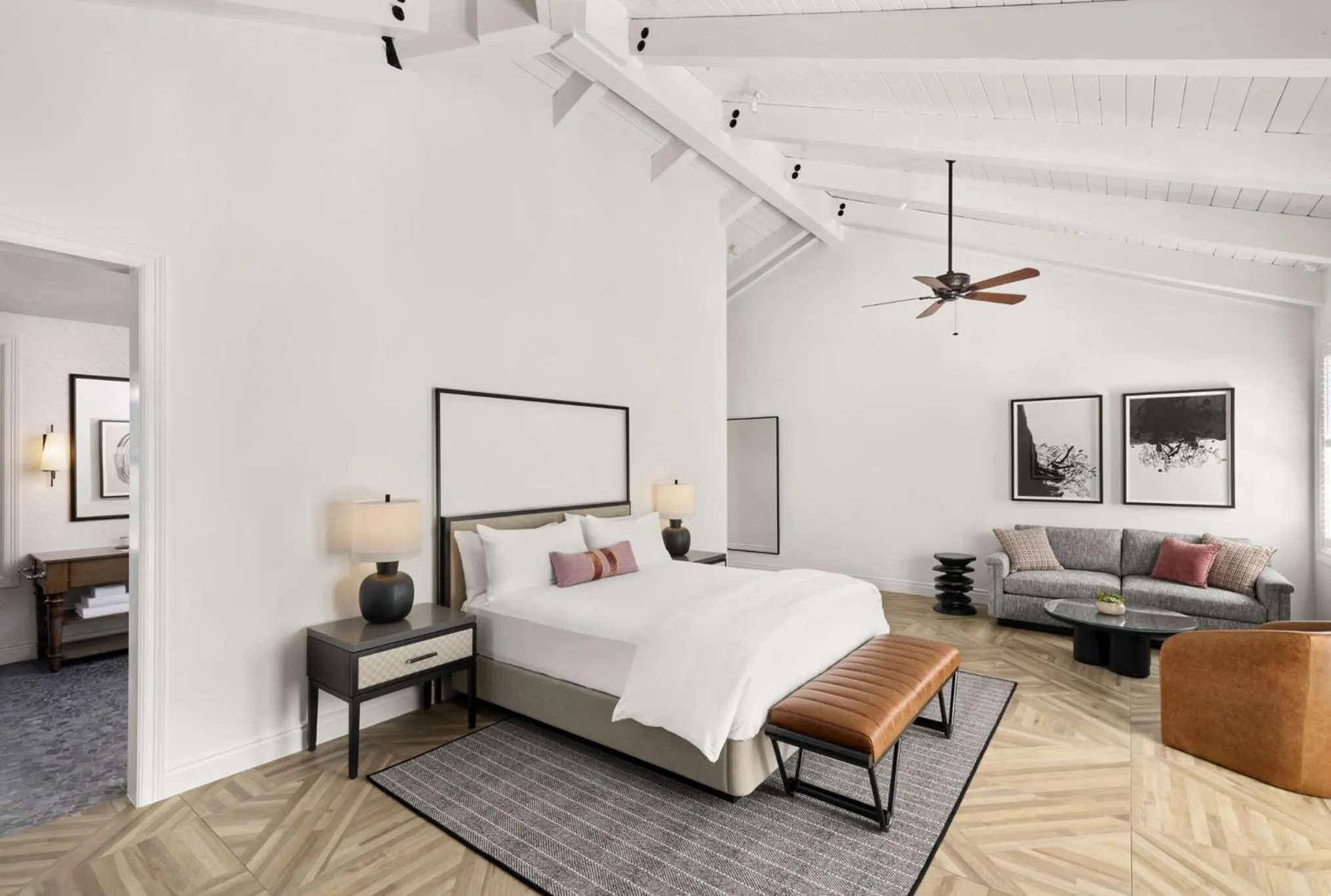 Bed in Hotel Yountville