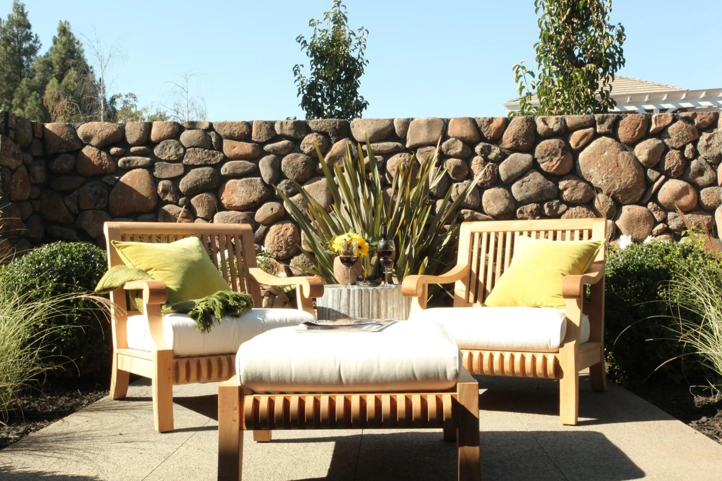 Patio in Hotel Yountville