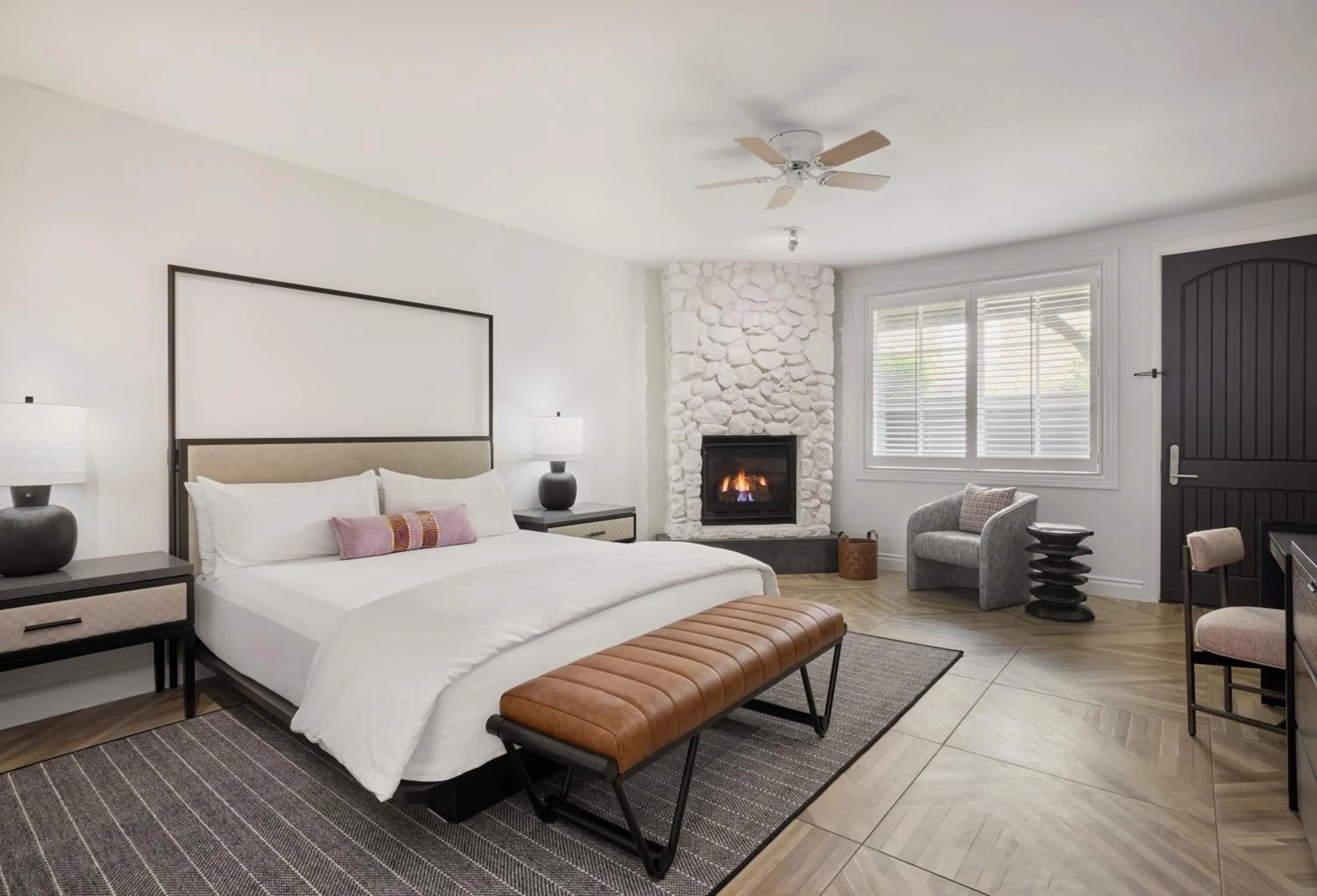 Bed in Hotel Yountville