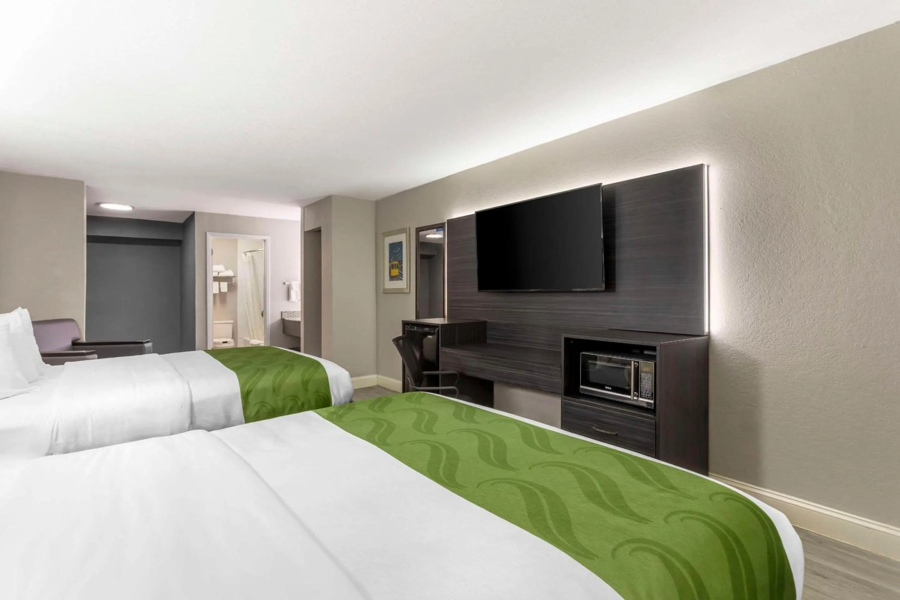 Bedroom, Bed in Quality Inn Gainesville near University