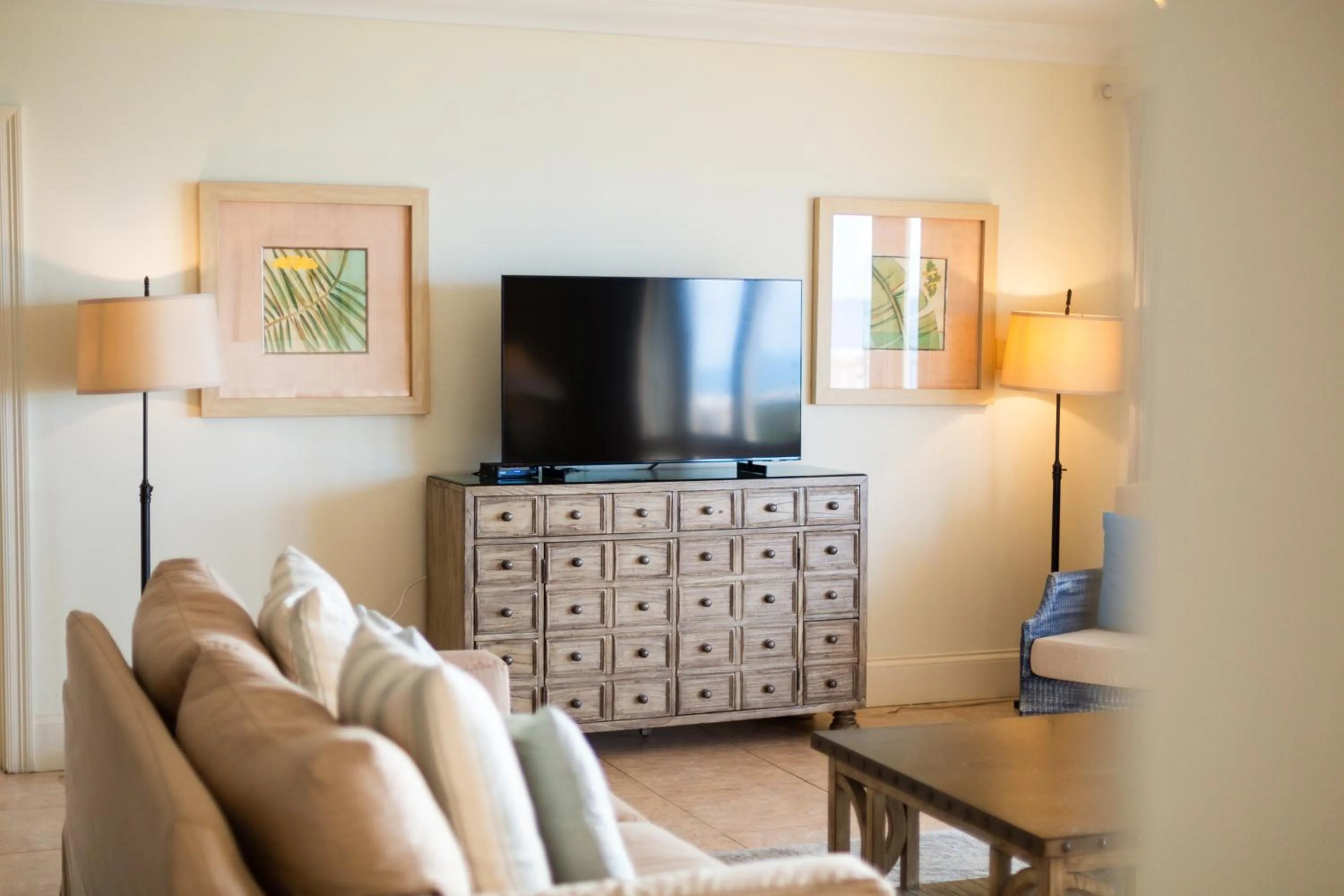 Seating area in Blue Waters Resort and Spa
