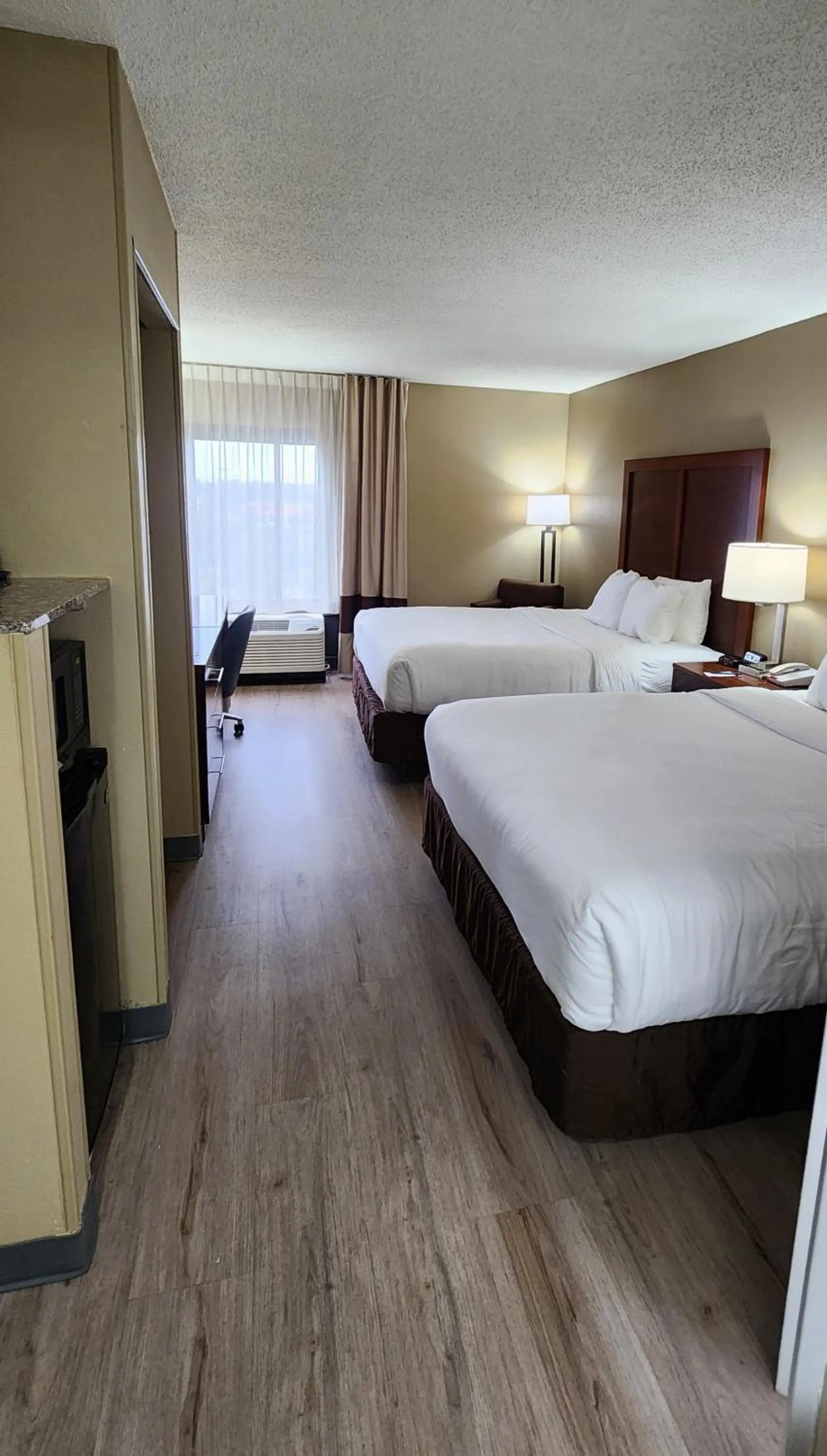 Bedroom, Bed in Comfort Inn Pensacola - University Area