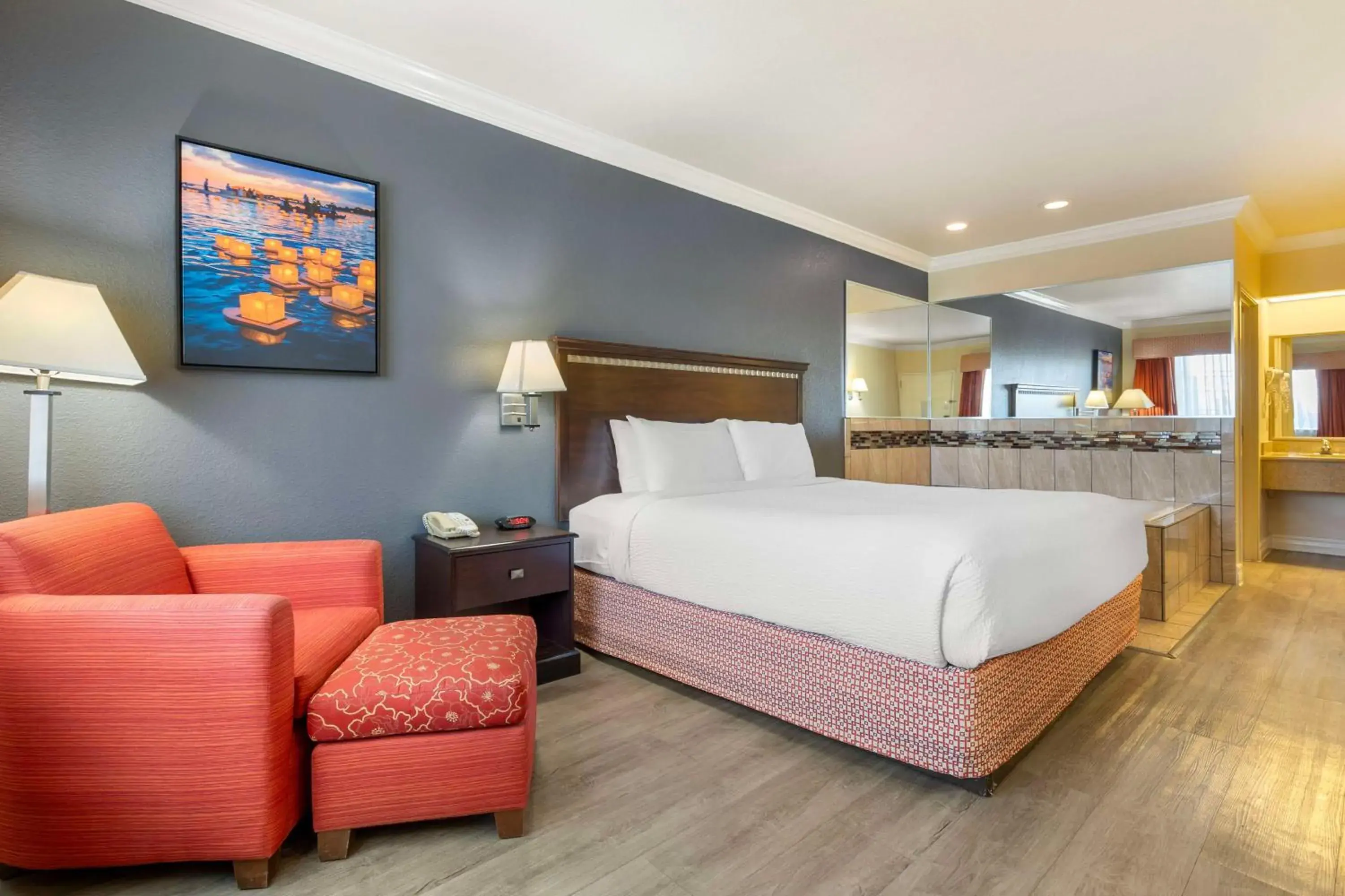 King Room with Spa Bath - Non Smoking in Best Western Anthony/West El Paso King Room with Spa Bath - Non Smoking in Best Western Anthony/West El Paso