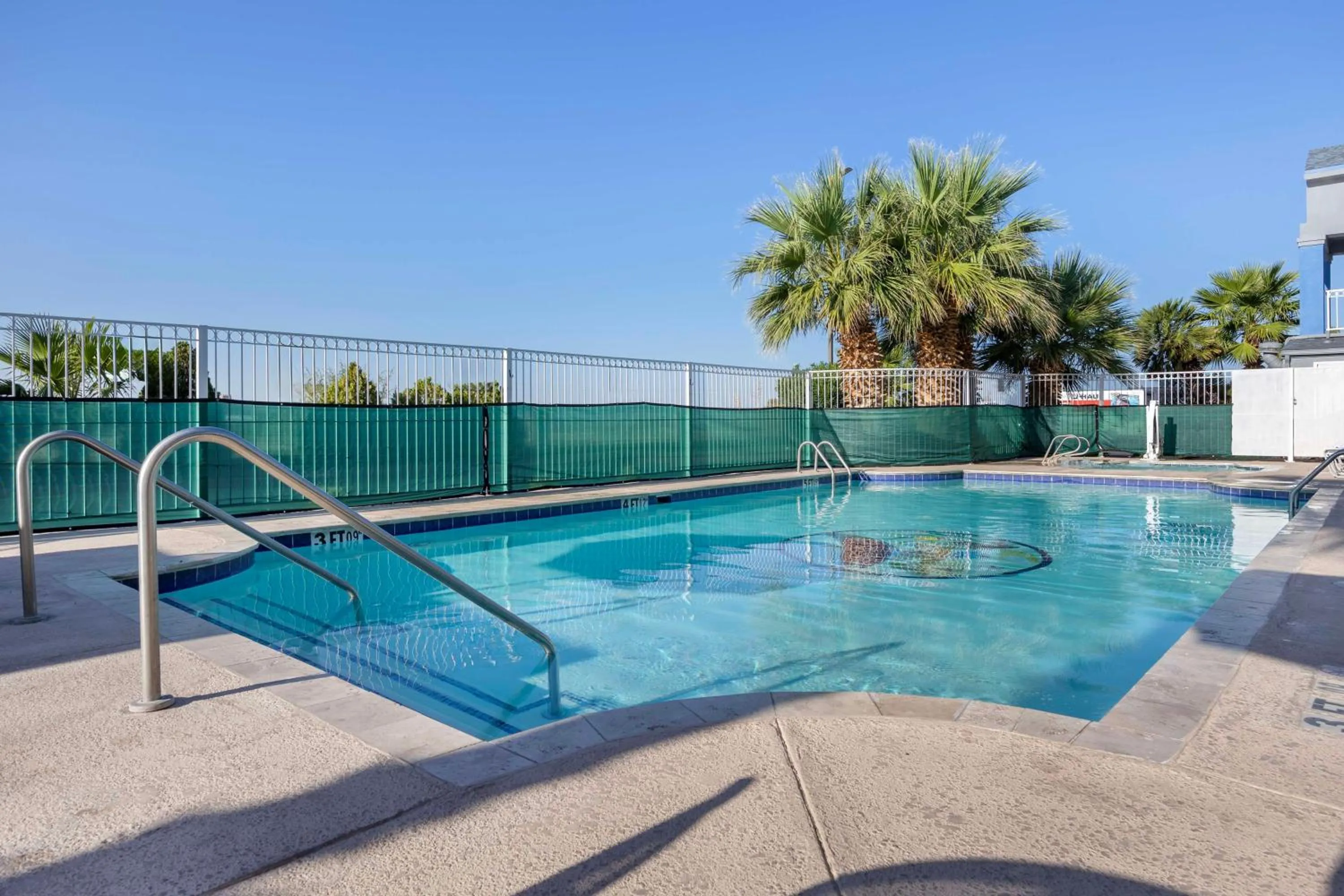 Pool view in Best Western Anthony/West El Paso