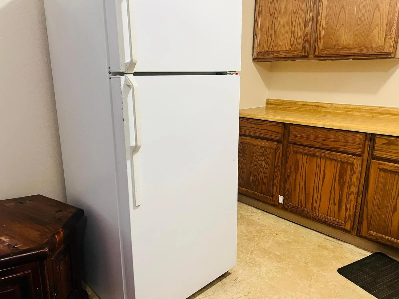 Bedroom in Villa Inn Motel Near Hwy 12 WI Capital O