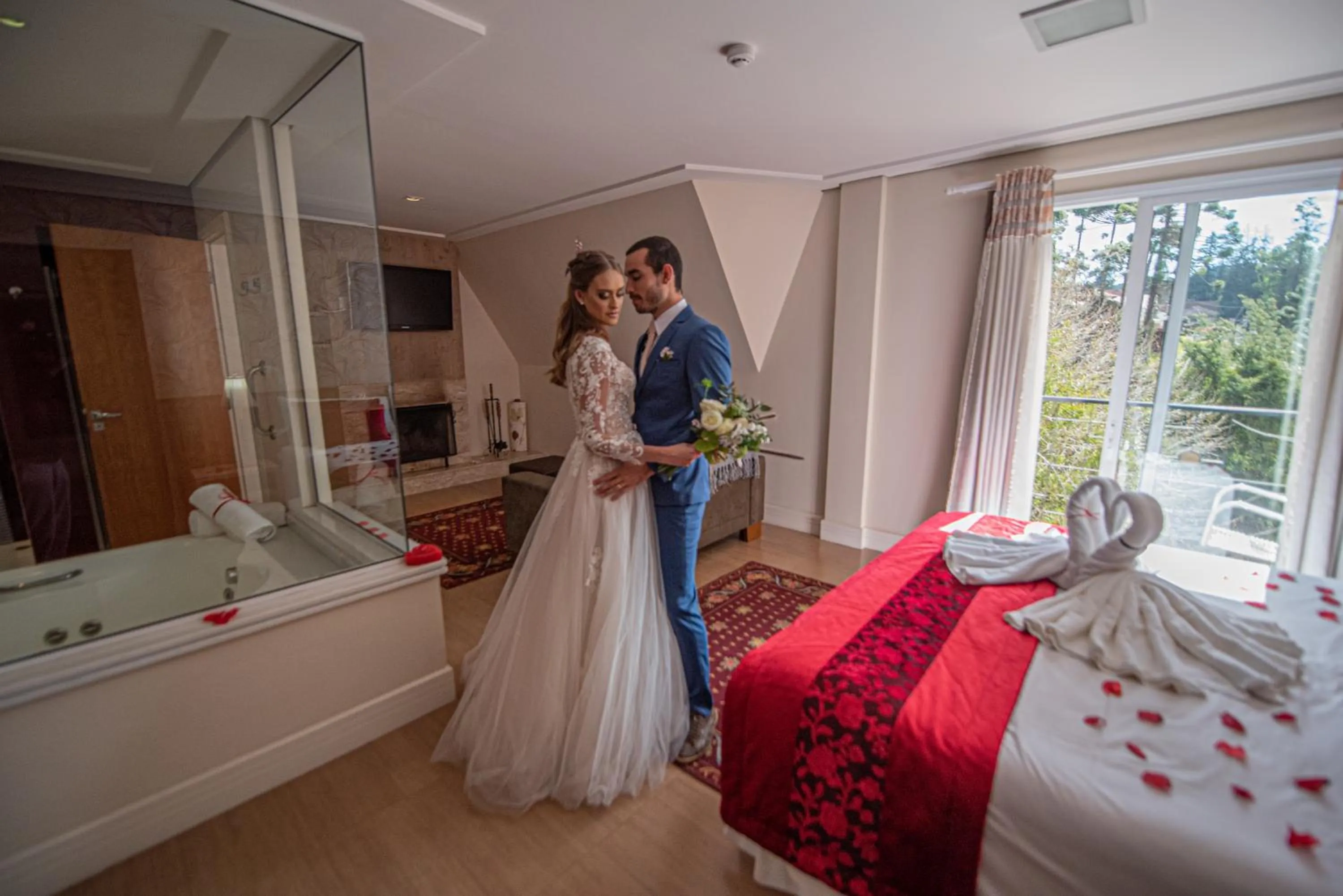 Bed in Pousada Annecy - CAPIVARI Fácil acesso ao centrinho e Baden Bar