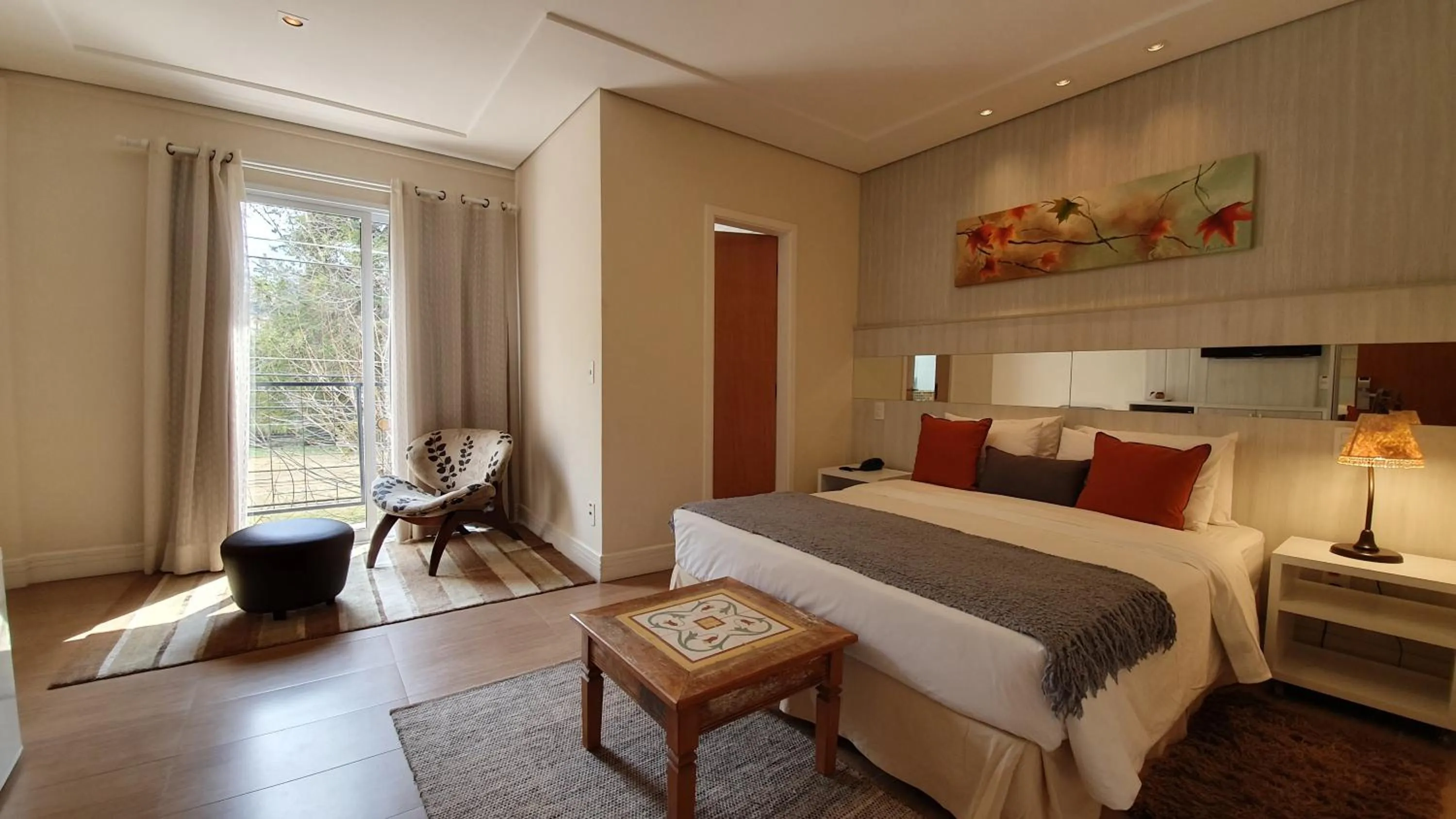 Bed in Pousada Annecy - CAPIVARI Fácil acesso ao centrinho e Baden Bar