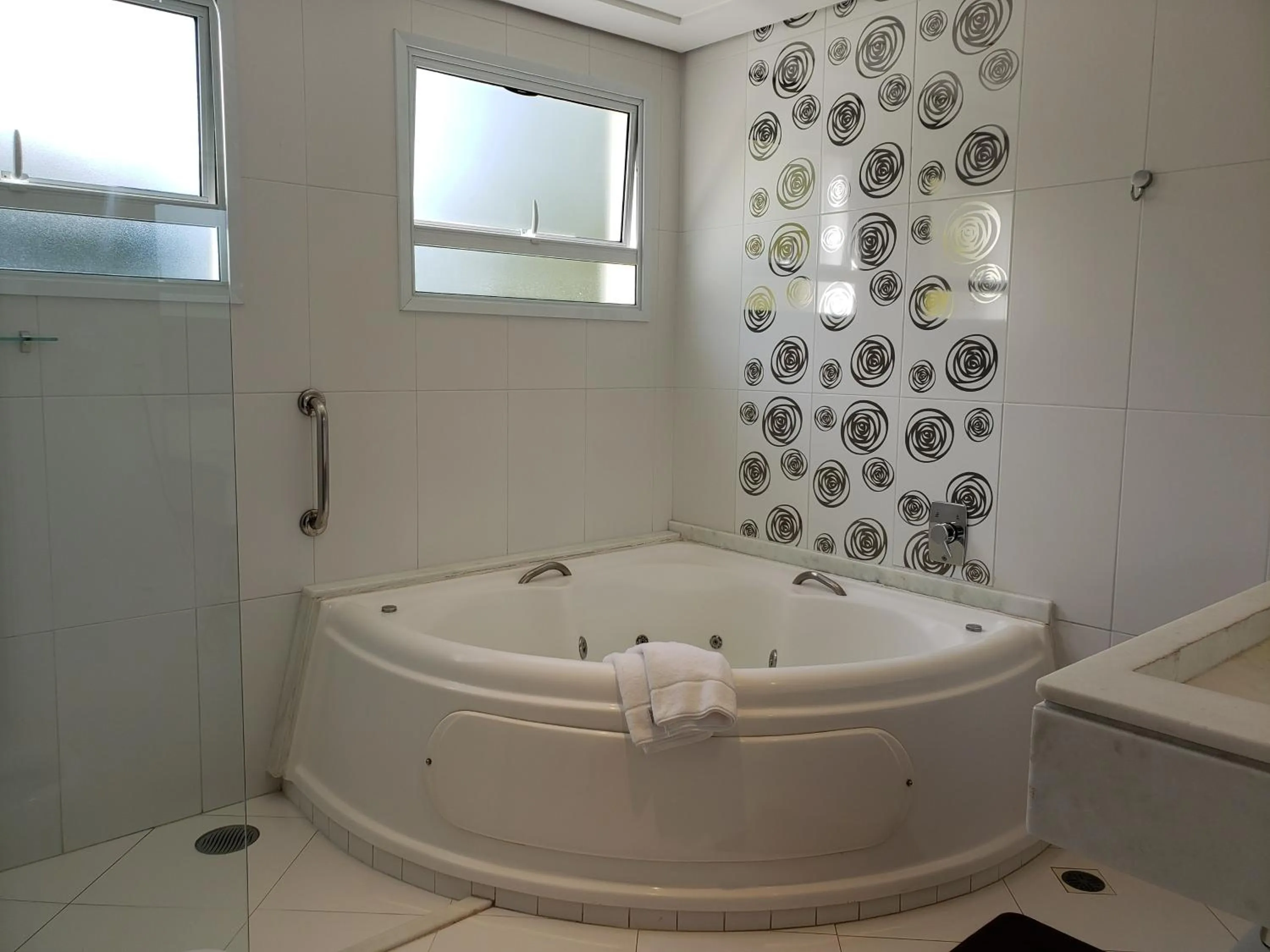 Hot Tub in Pousada Annecy - CAPIVARI Fácil acesso ao centrinho e Baden Bar