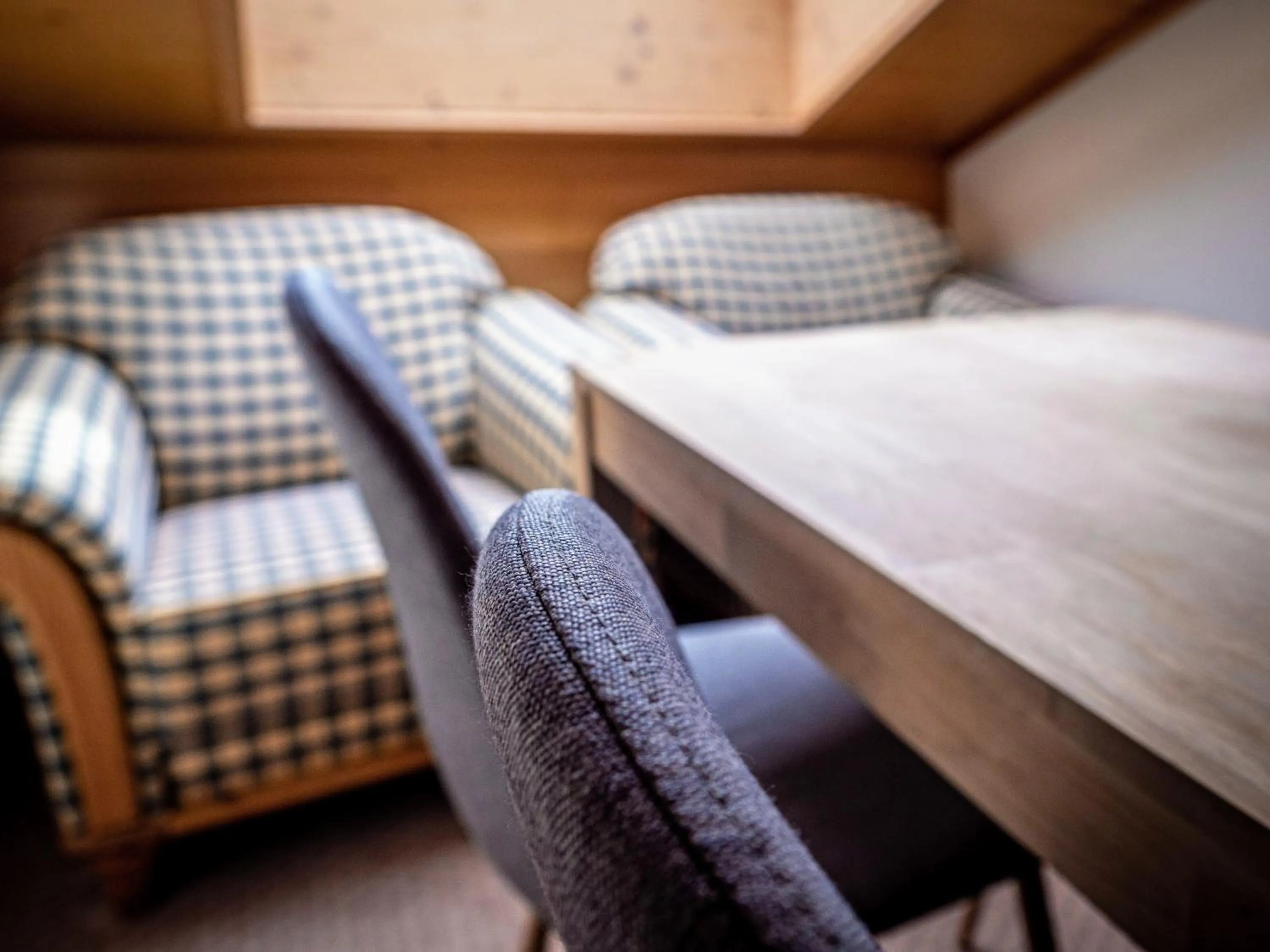 Living room, Bed in Hotel Gletscherblick Grindelwald