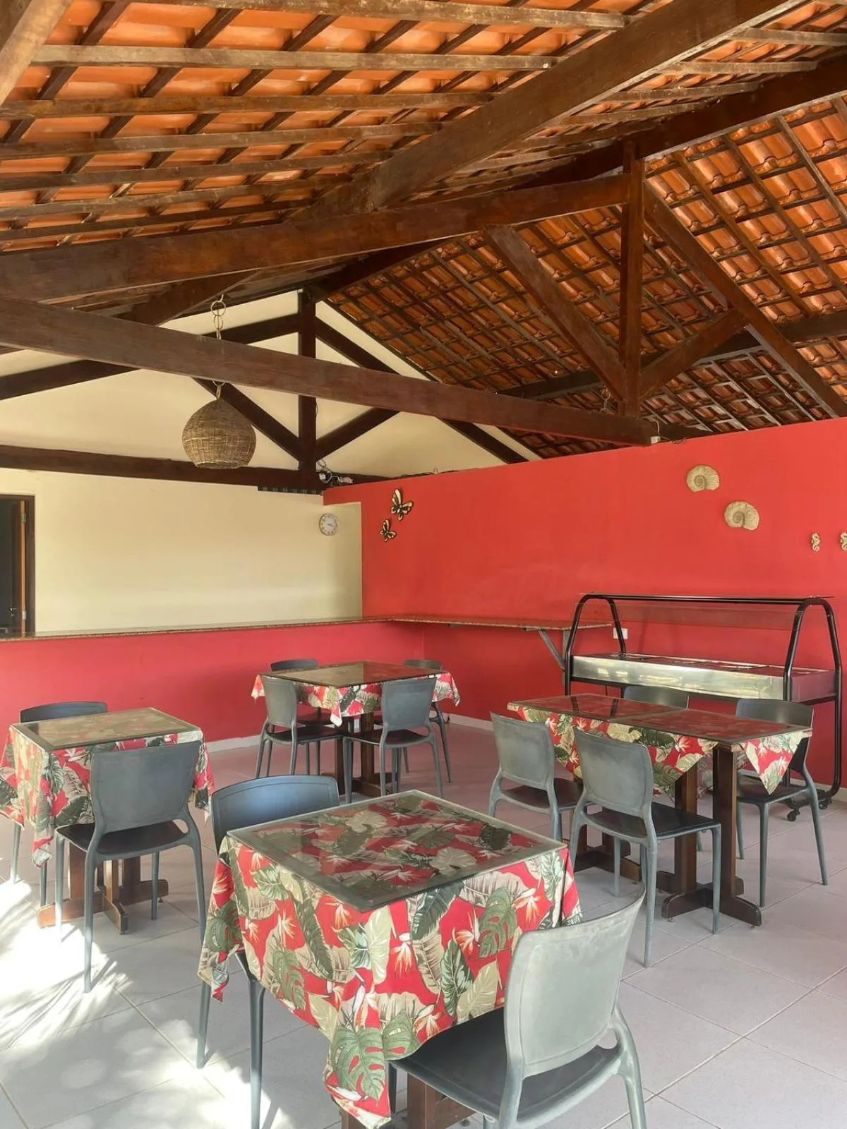 Restaurant/places to eat in Pousada Solar da Praia