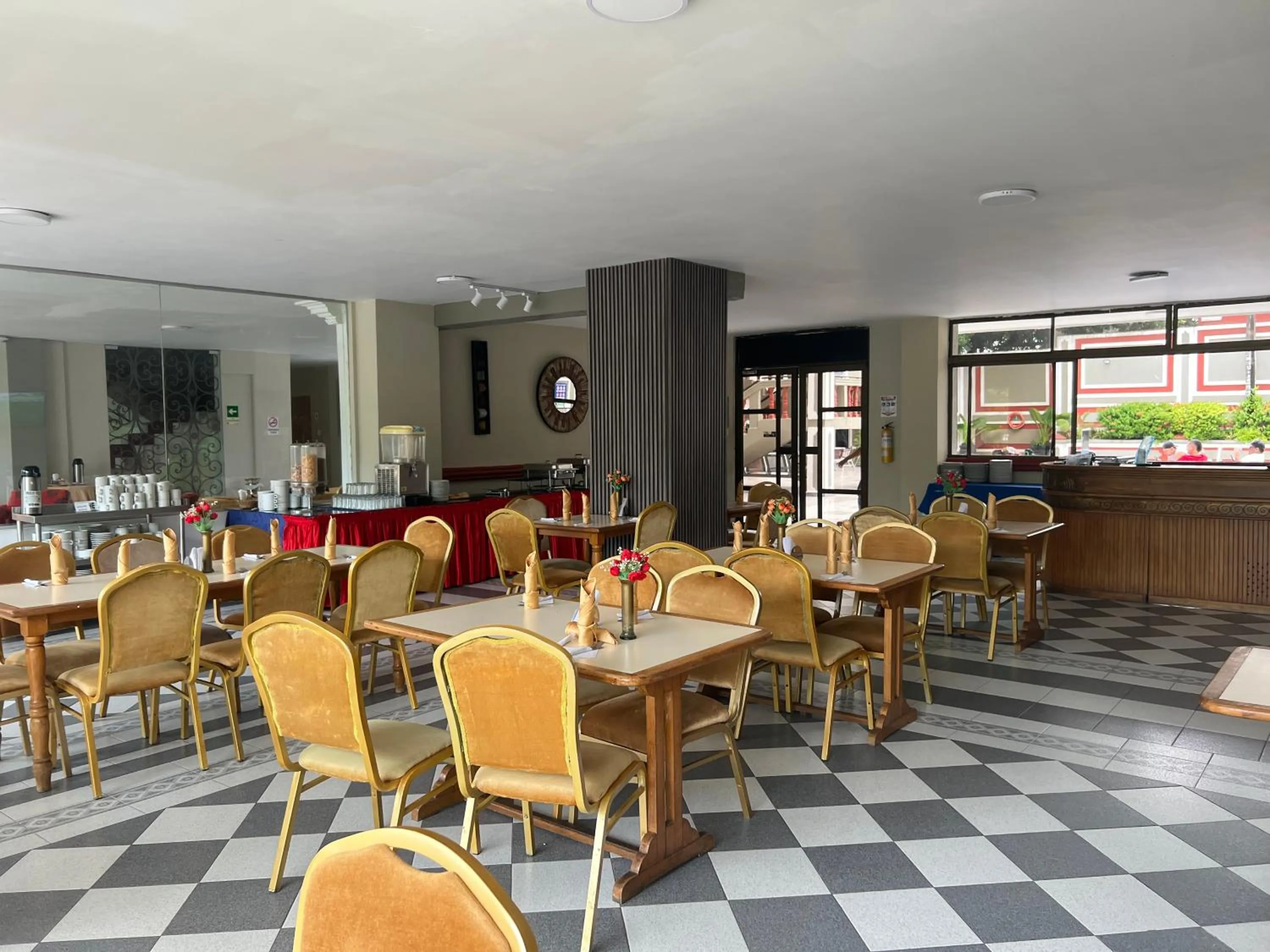 Restaurant/places to eat in Hotel Casa Ballesteros