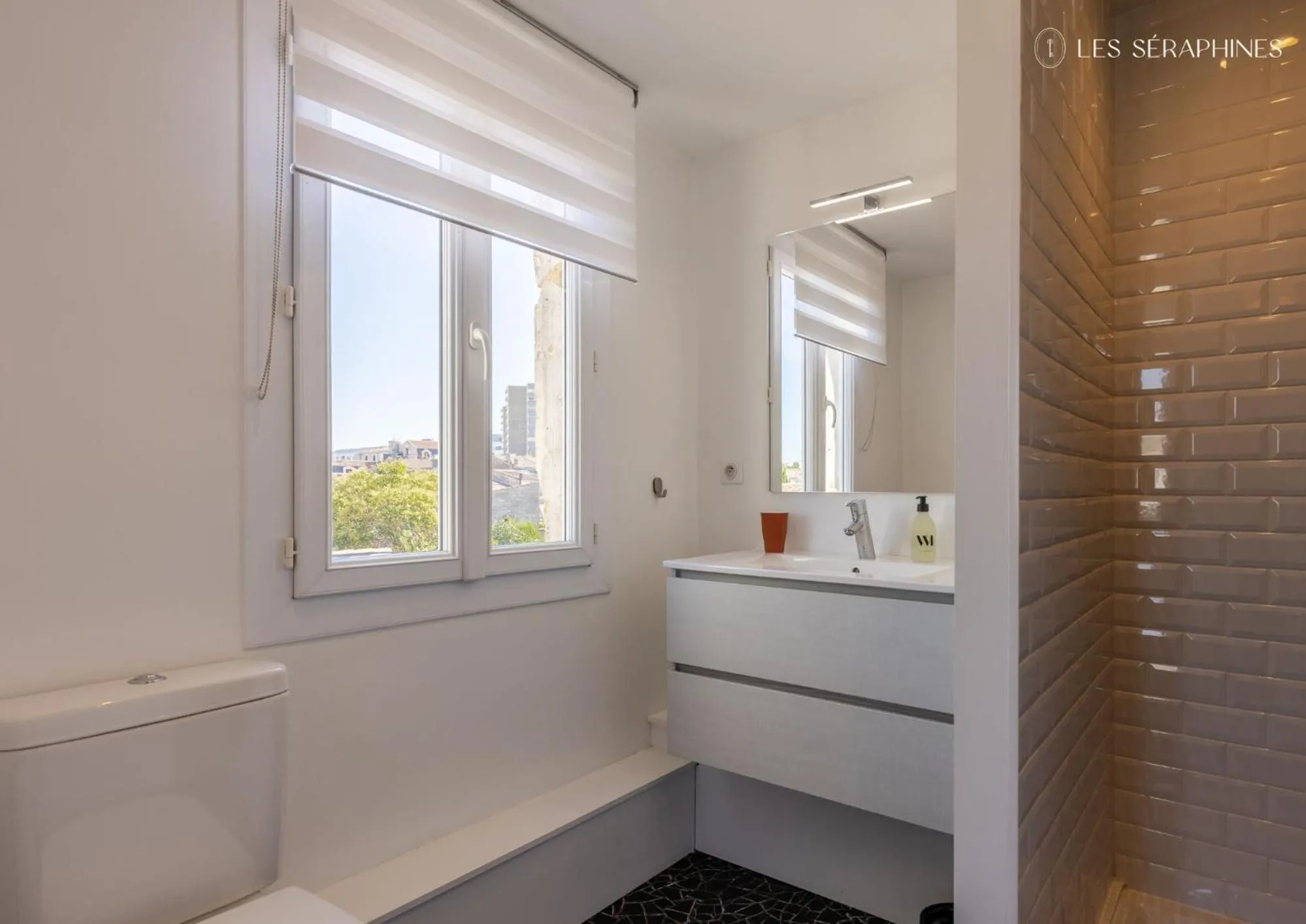 Bathroom in Les Séraphines - Chambres d'hôtes - Guests house