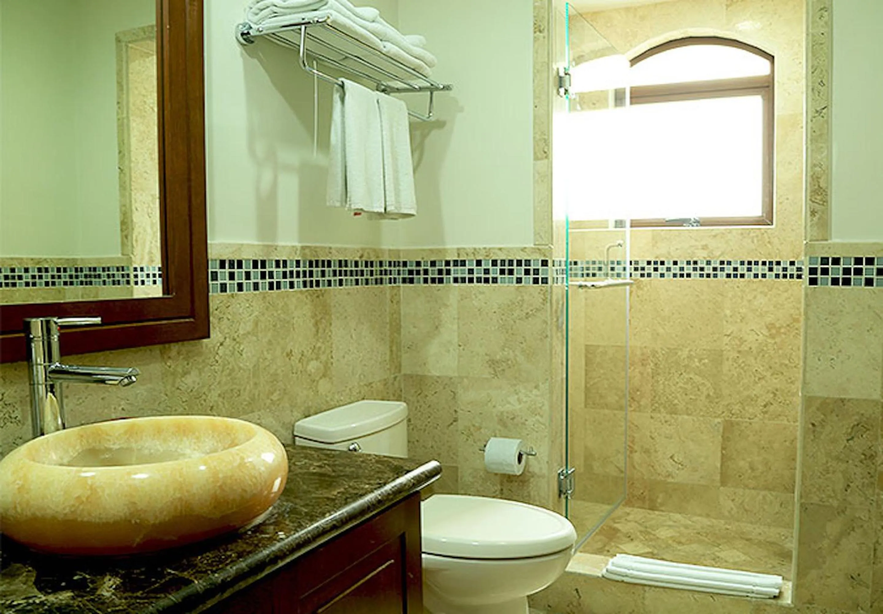 Bathroom in Acanto Hotel Playa del Carmen, Trademark Collection by Wyndham