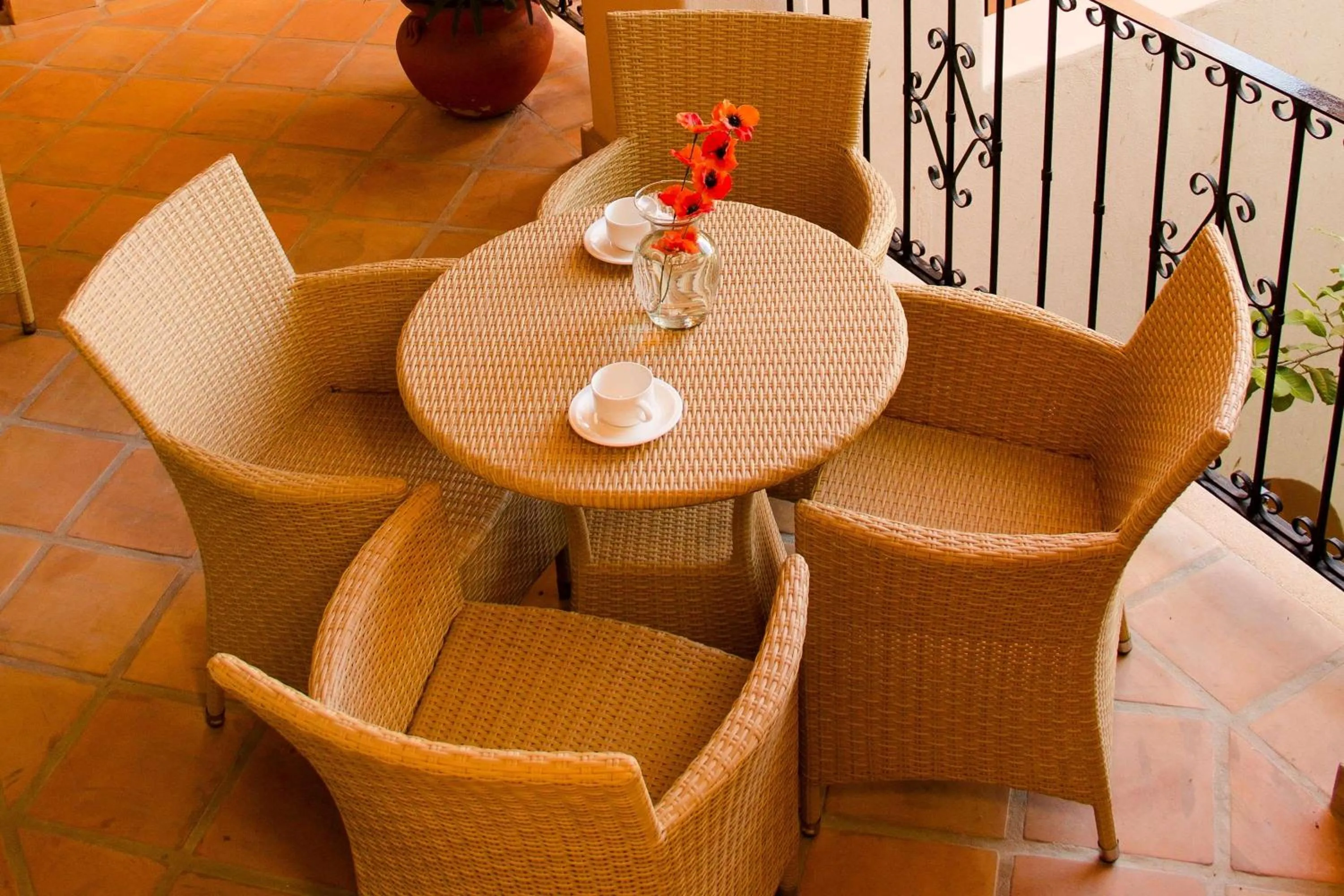 Seating area in Acanto Hotel Playa del Carmen, Trademark Collection by Wyndham