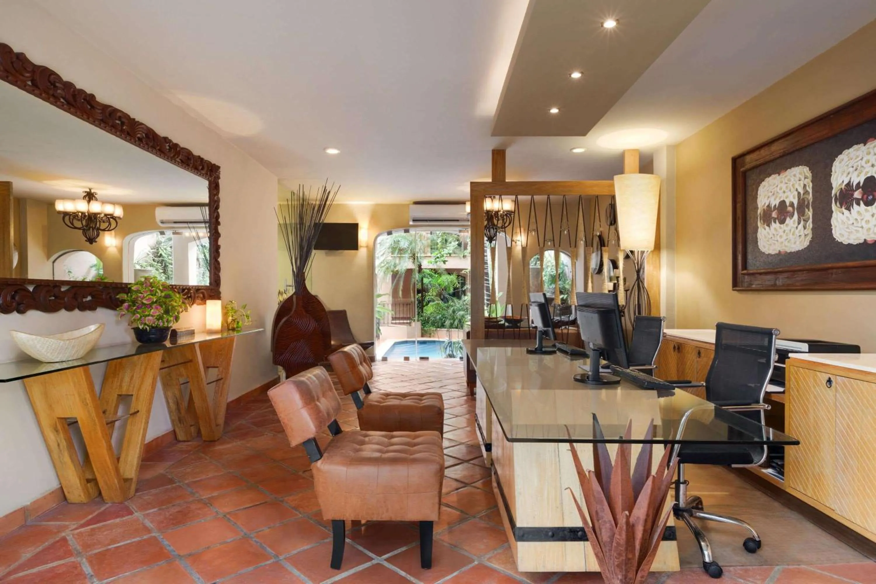 Facade/entrance in Acanto Hotel Playa del Carmen, Trademark Collection by Wyndham