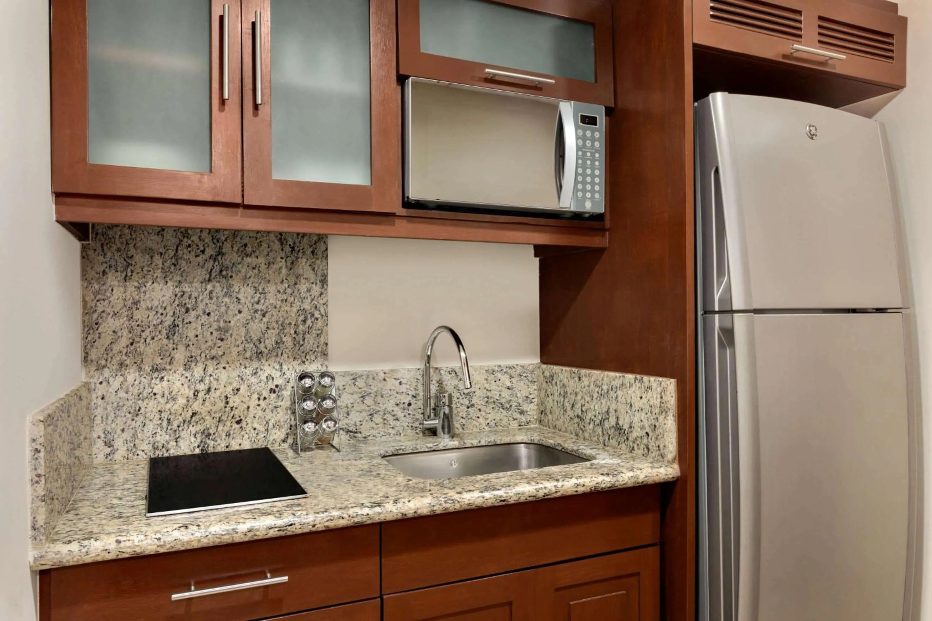 Kitchen or kitchenette in Acanto Hotel Playa del Carmen, Trademark Collection by Wyndham