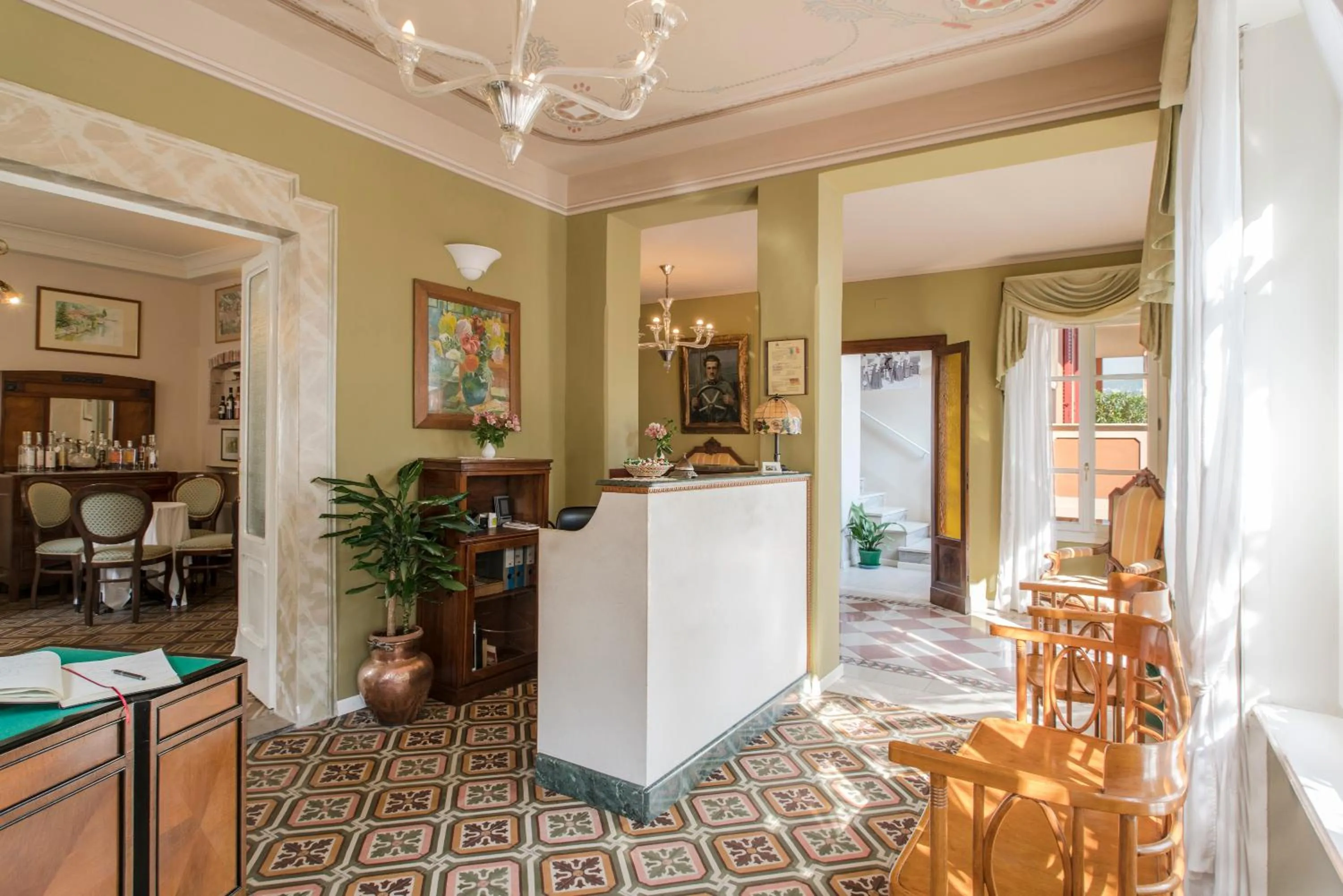 Lobby or reception in Hotel Gardenia al Lago