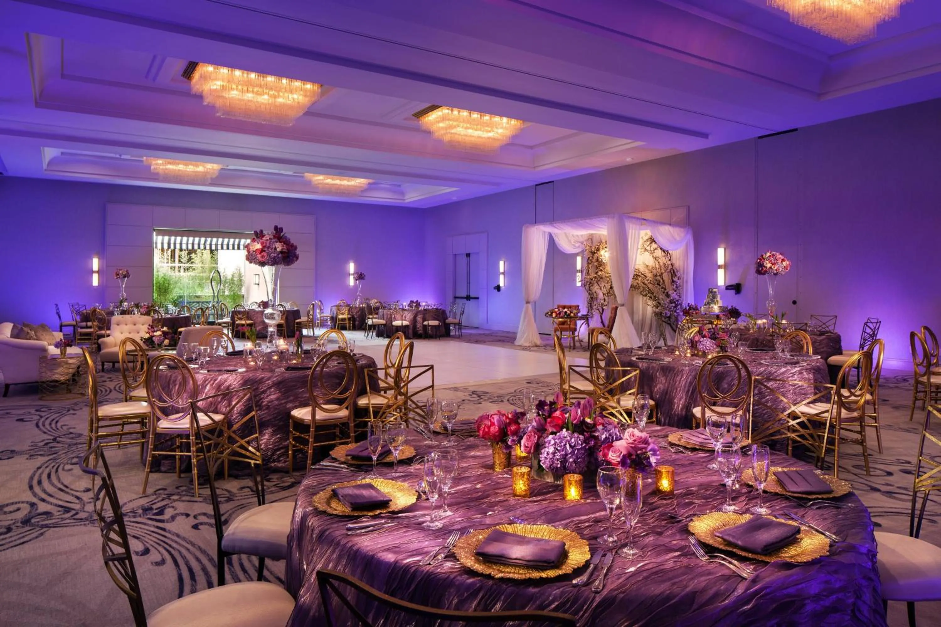 Meeting/conference room in Avenue of the Arts Costa Mesa, a Tribute Portfolio Hotel