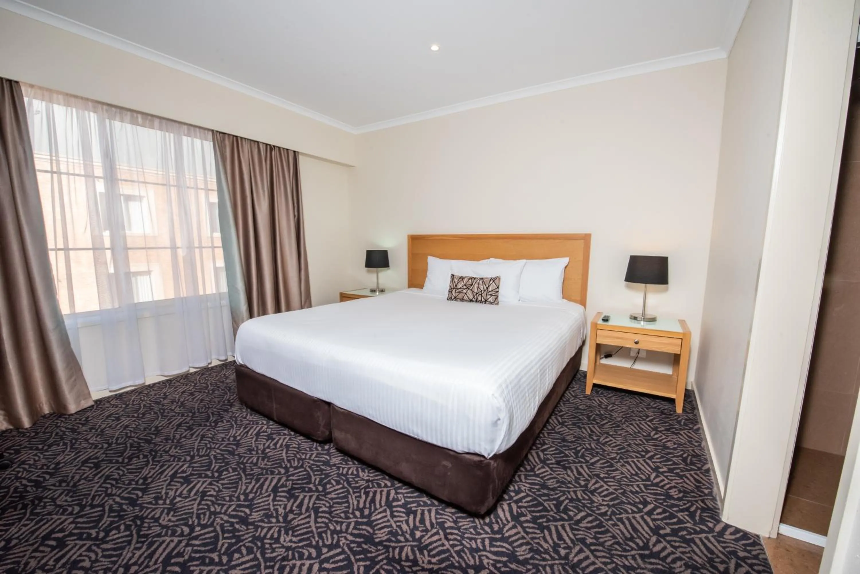 Bedroom, Bed in Best Western Plus Hovell Tree Inn