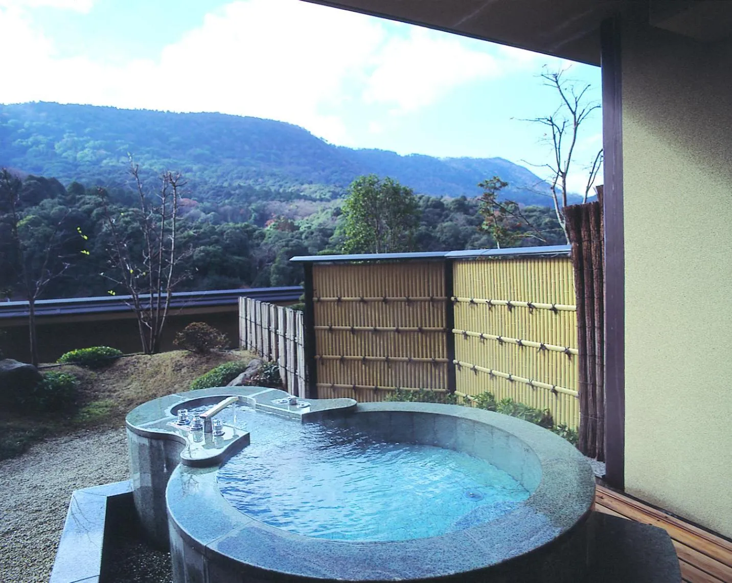 View (from property/room) in Kotohira Onsen Kotosankaku