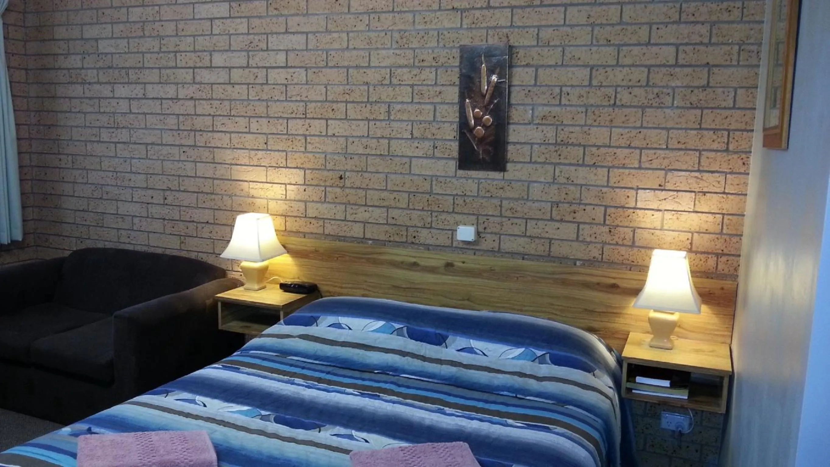 Bed in Three Ways Motel