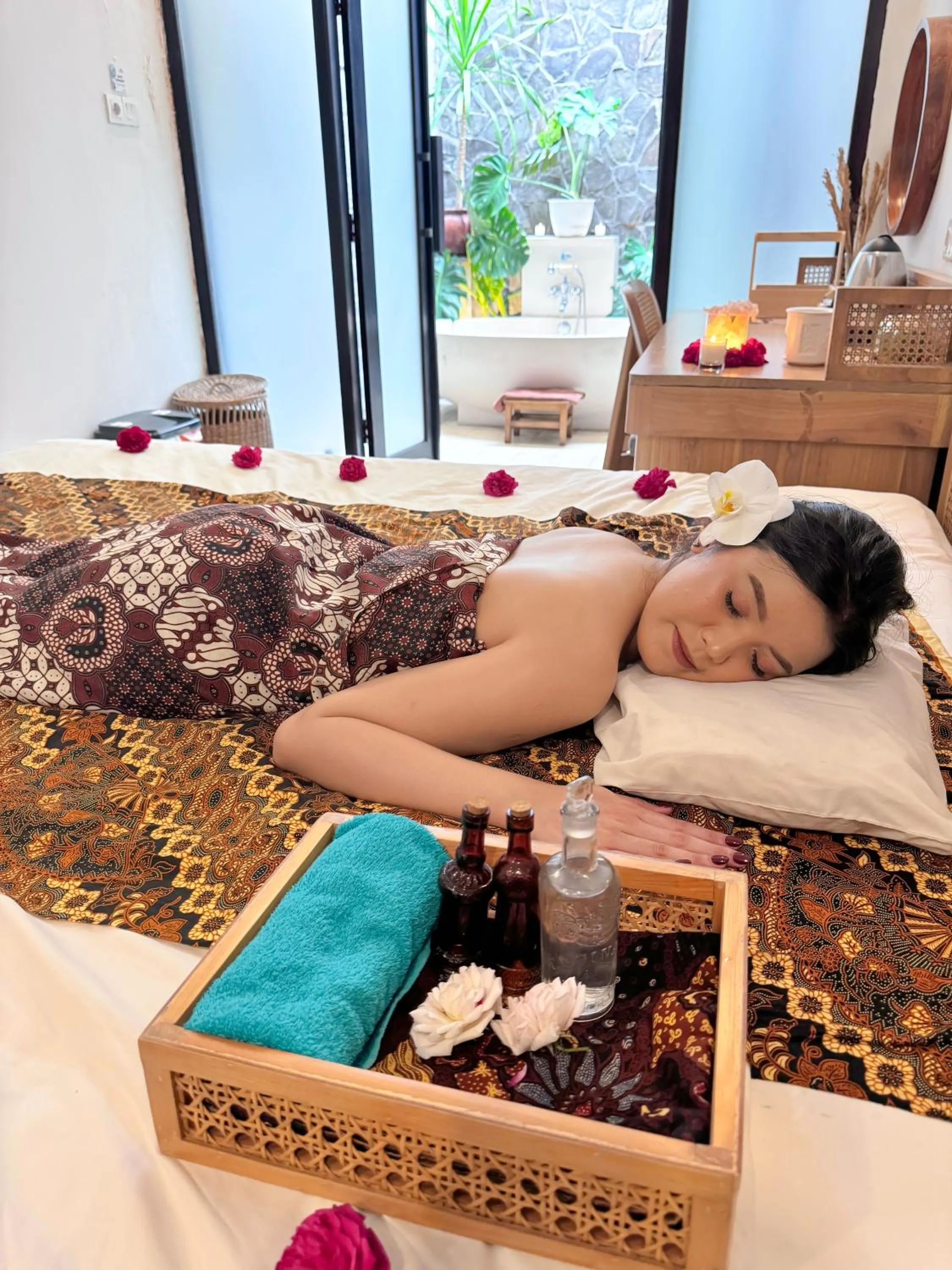 Massage, Bed in Rumah Mertua Heritage
