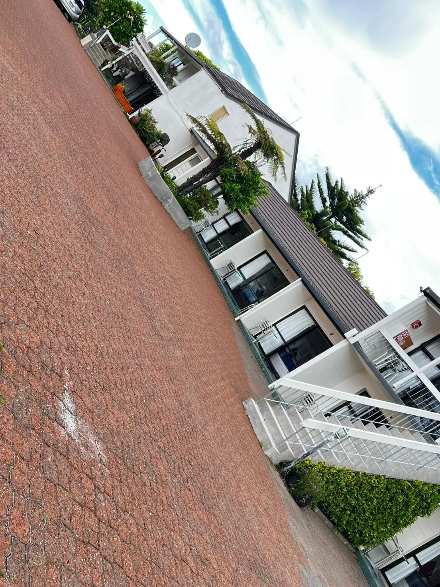 Property building in Kerikeri Court Motel