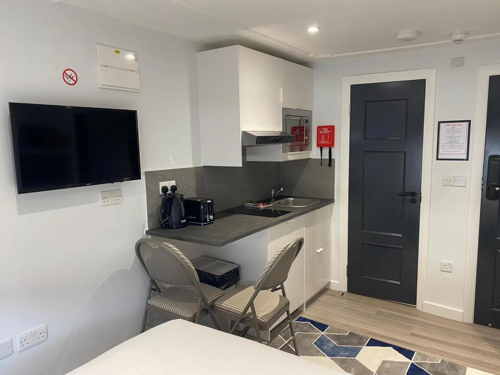 Bedroom in MSK Premium