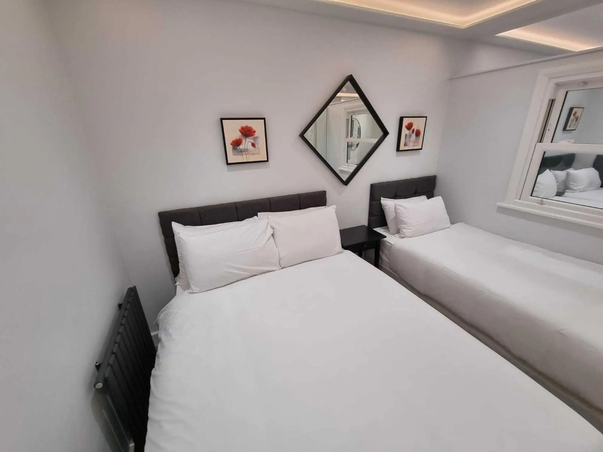 Bedroom, Bed in MSK Premium