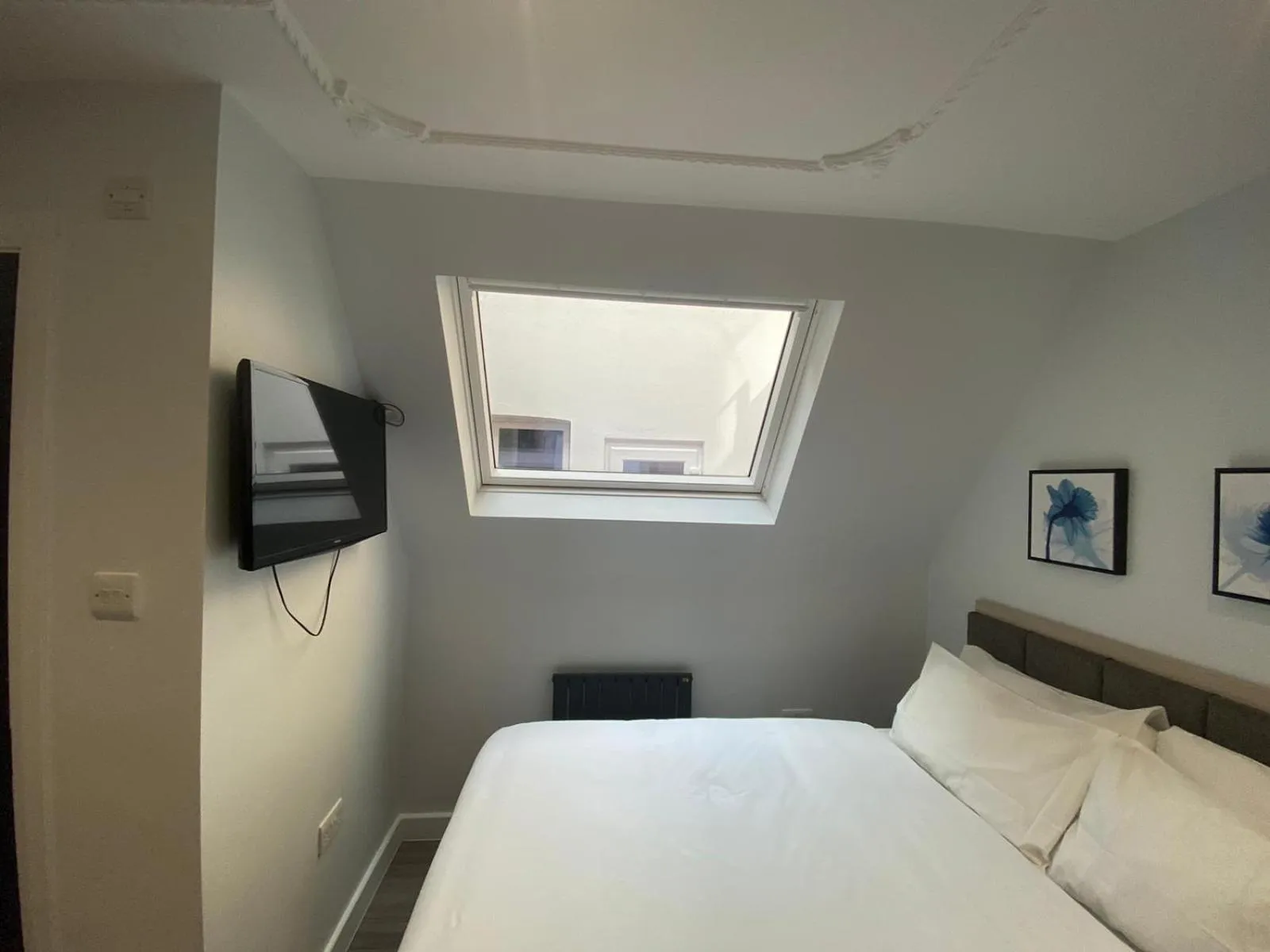 Bedroom, Bed in MSK Premium